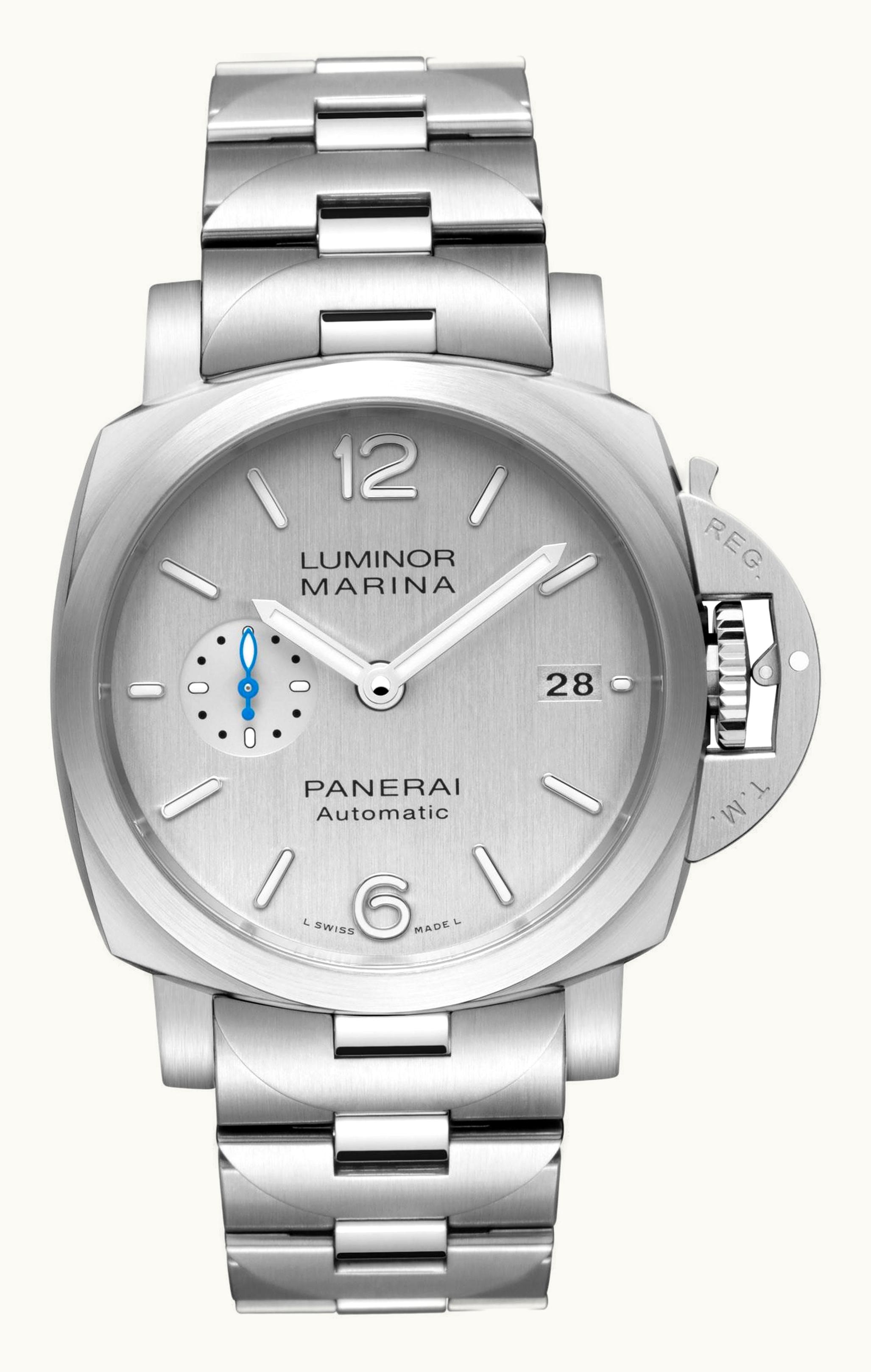 Panerai Luminor 1950  Marina 42 3 Days Automatic Stainless Steel / Silver / Bracelet