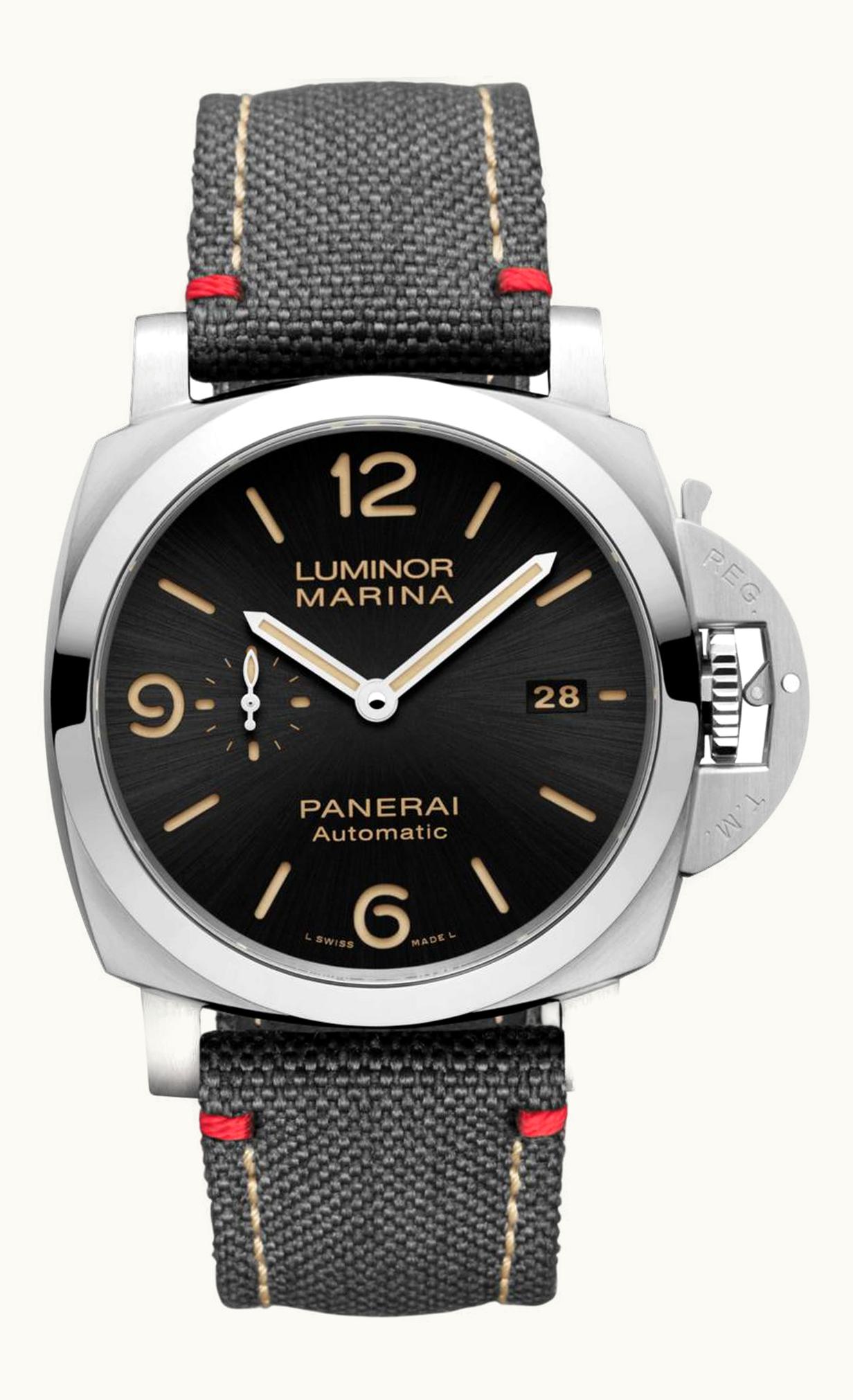 Panerai Luminor 1950 44 3 Days Automatic Stainless Steel / Black / Roma
