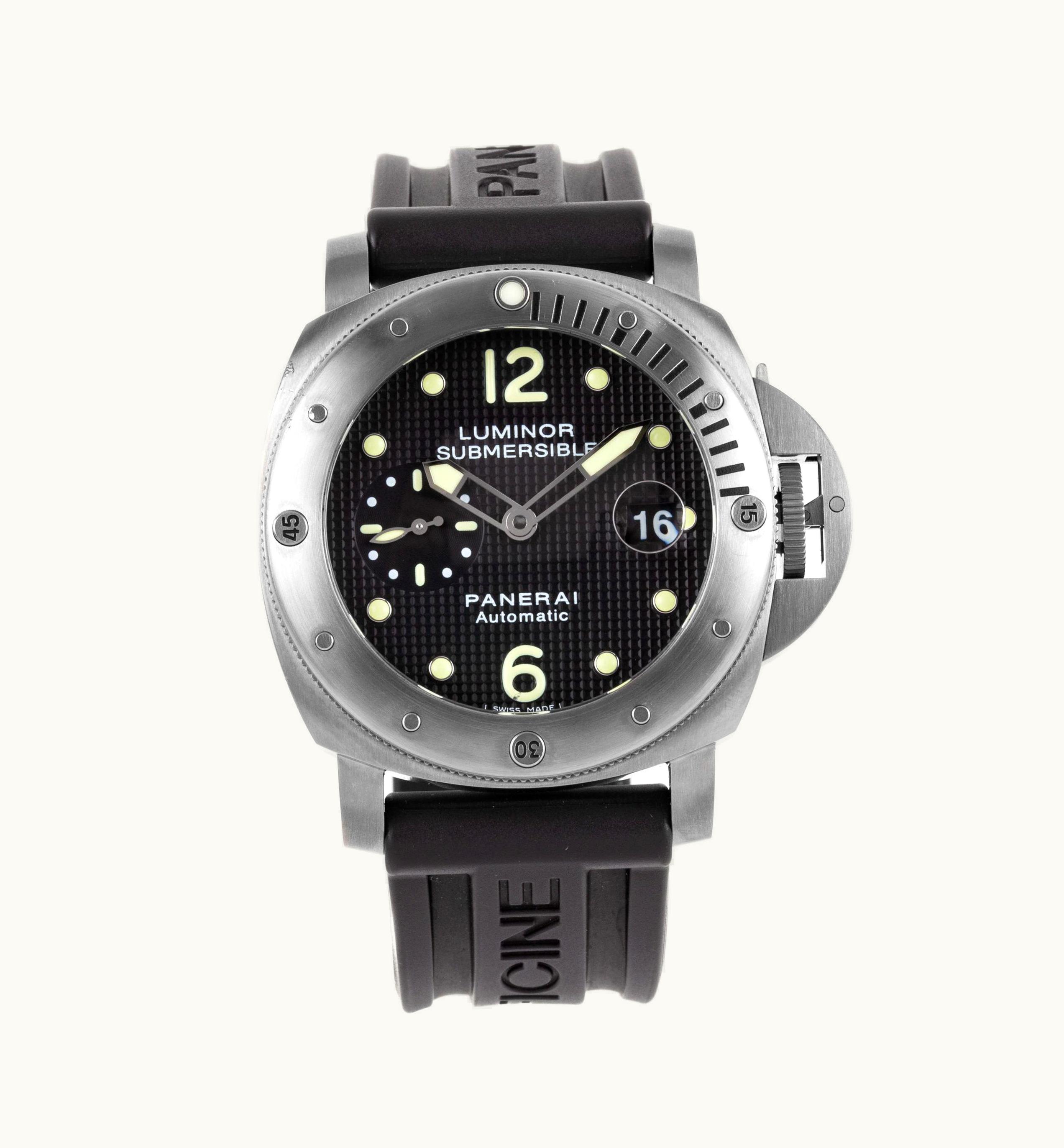 Panerai Luminor Submersible Hobnail