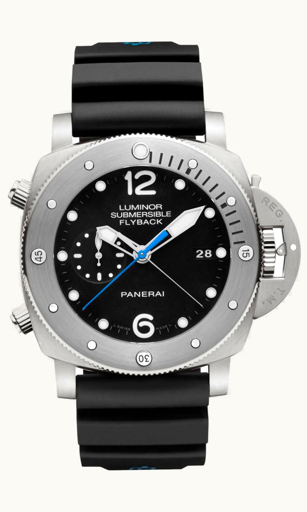 Panerai Luminor Submersible 47 3 Days Chrono Flyback Automatic Titanium / Black
