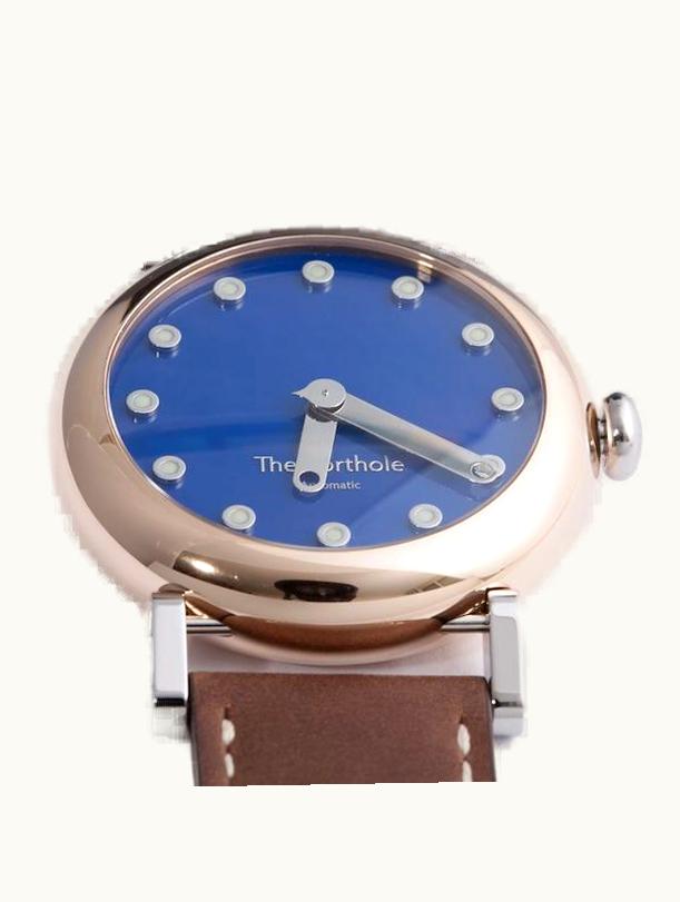 Pheidippides Watches The Porthole