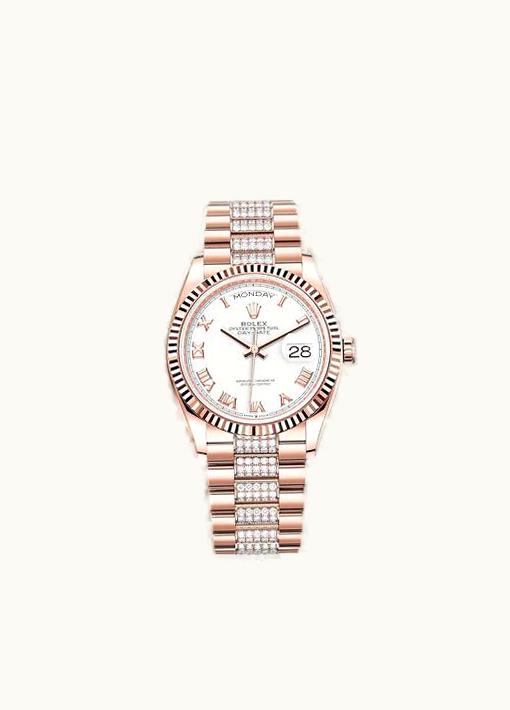 Rolex Day-Date 36 Everose Gold / Fluted / White - Roman / President-Diamond