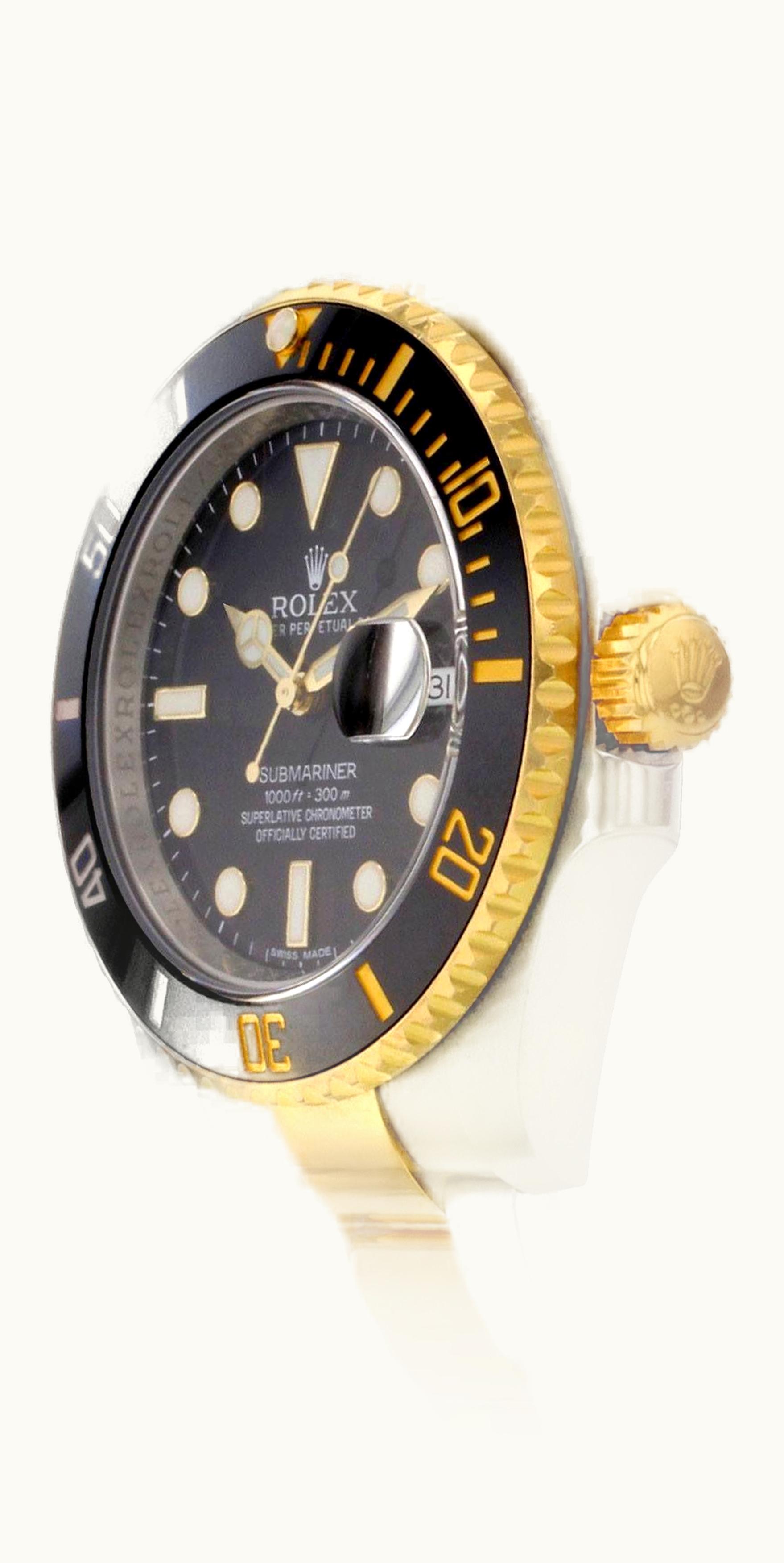 Rolex Submariner Date Rolesor / Black / Cerachrom