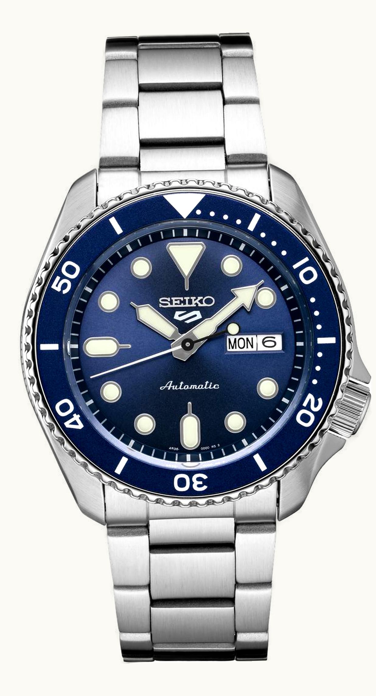 Seiko 5 Sports Sports Style Stainless Steel / Blue / Bracelet