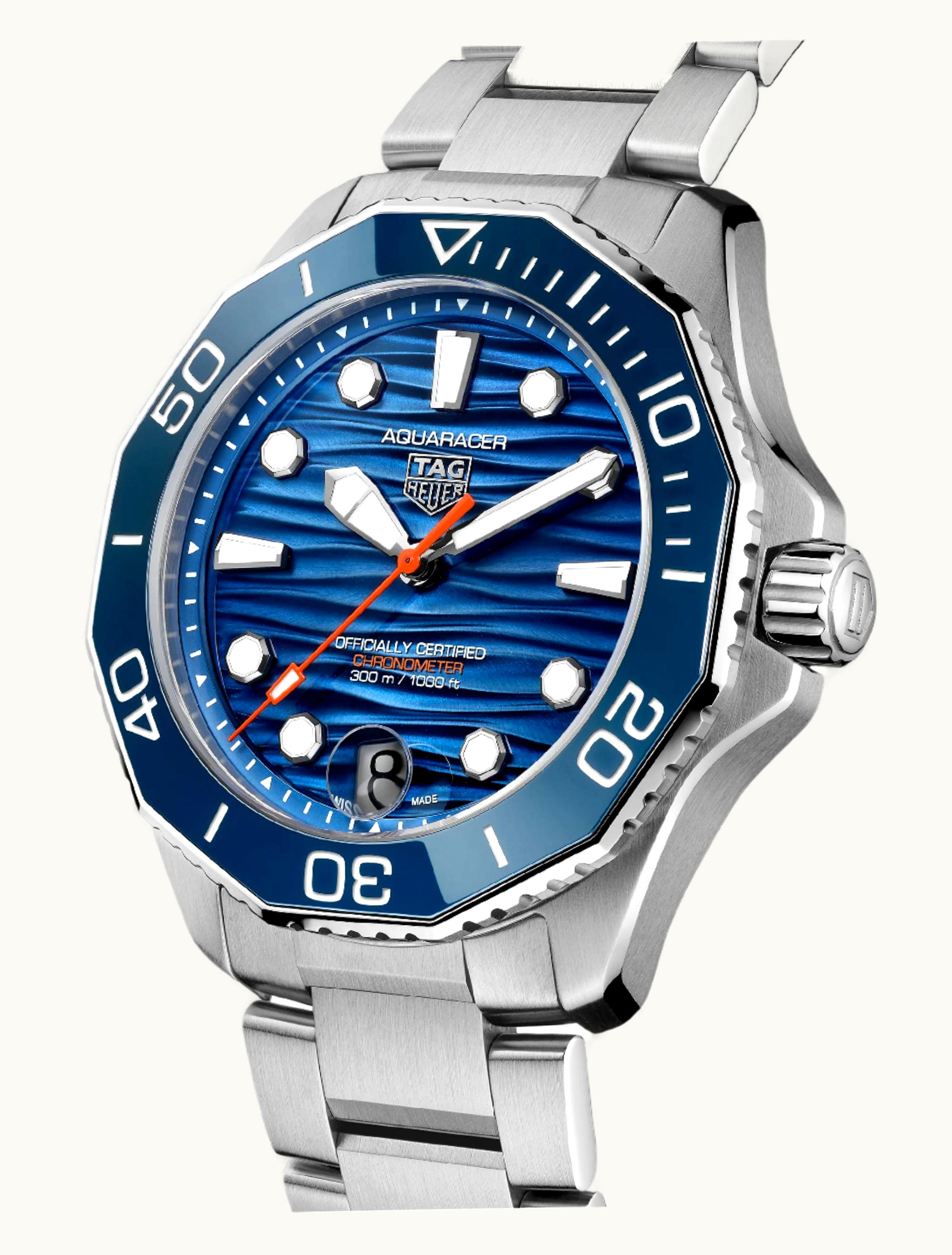TAG Heuer Aquaracer Professional 300 42 Stainless Steel / Blue