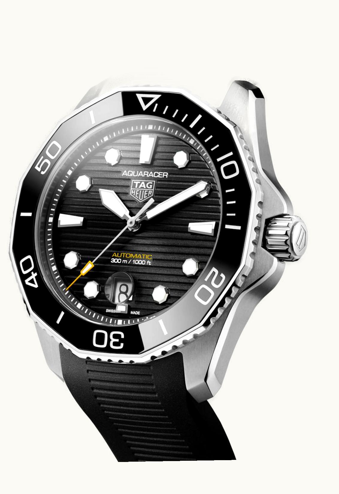 TAG Heuer Aquaracer Professional 300 43 Stainless Steel / Black / Rubber