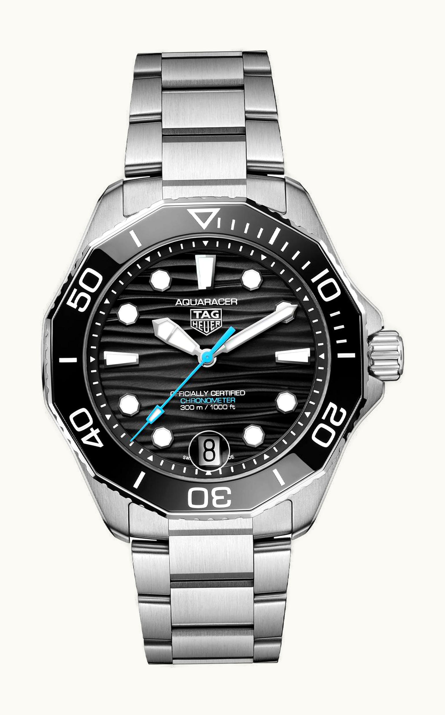 TAG Heuer Aquaracer Professional 300 42 Stainless Steel / Black
