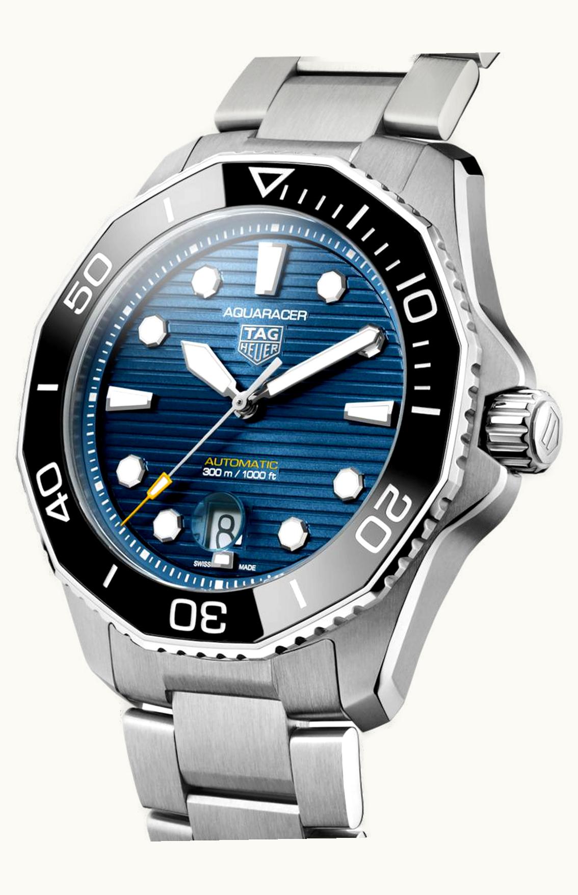 TAG Heuer Aquaracer Professional 300 43 Stainless Steel / Ibiza