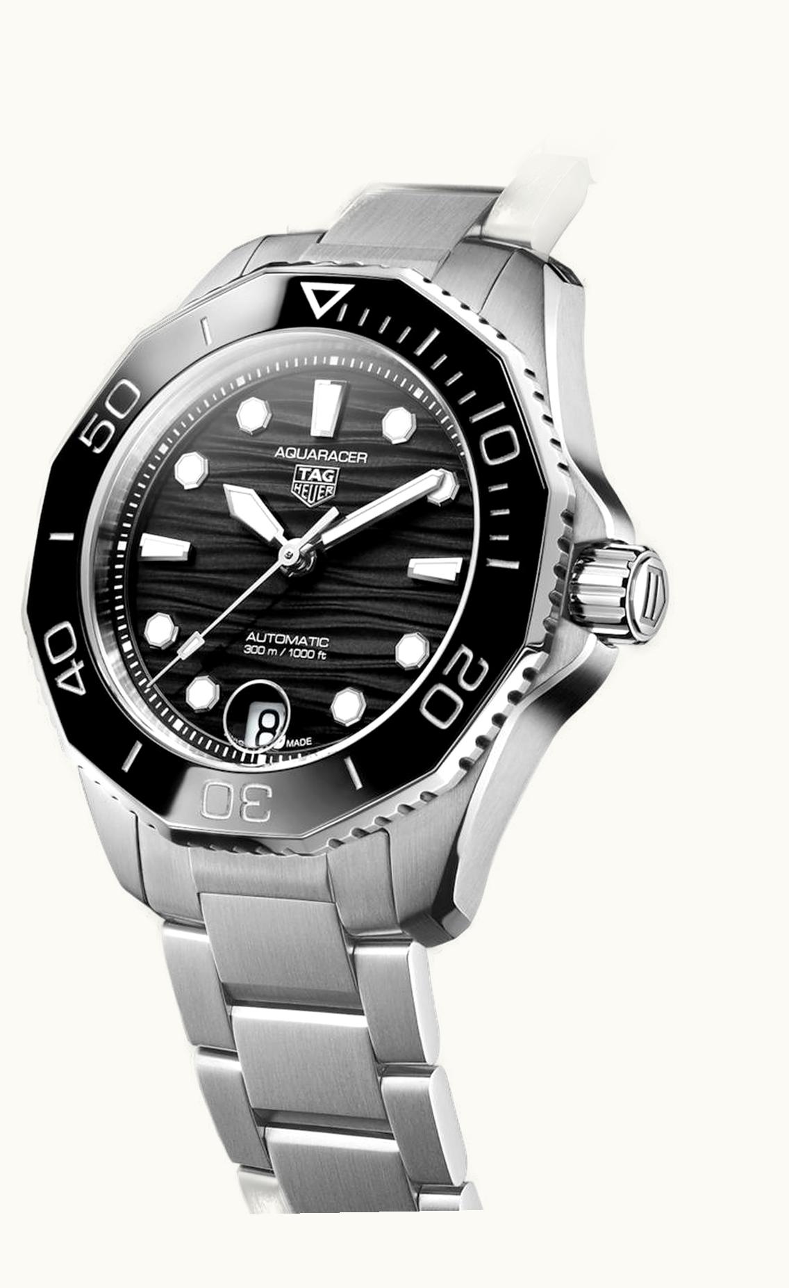 TAG Heuer Aquaracer Professional 300 36 Stainless Steel / Black / Bracelet