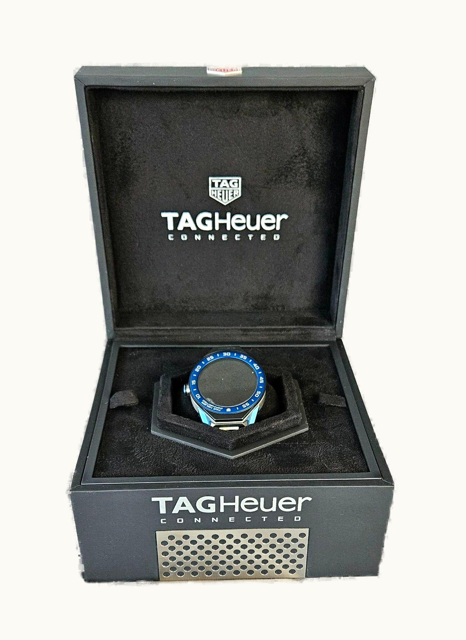 TAG Heuer Carrera Connected Modular 45 Titanium / Blue Aluminum / Bracelet