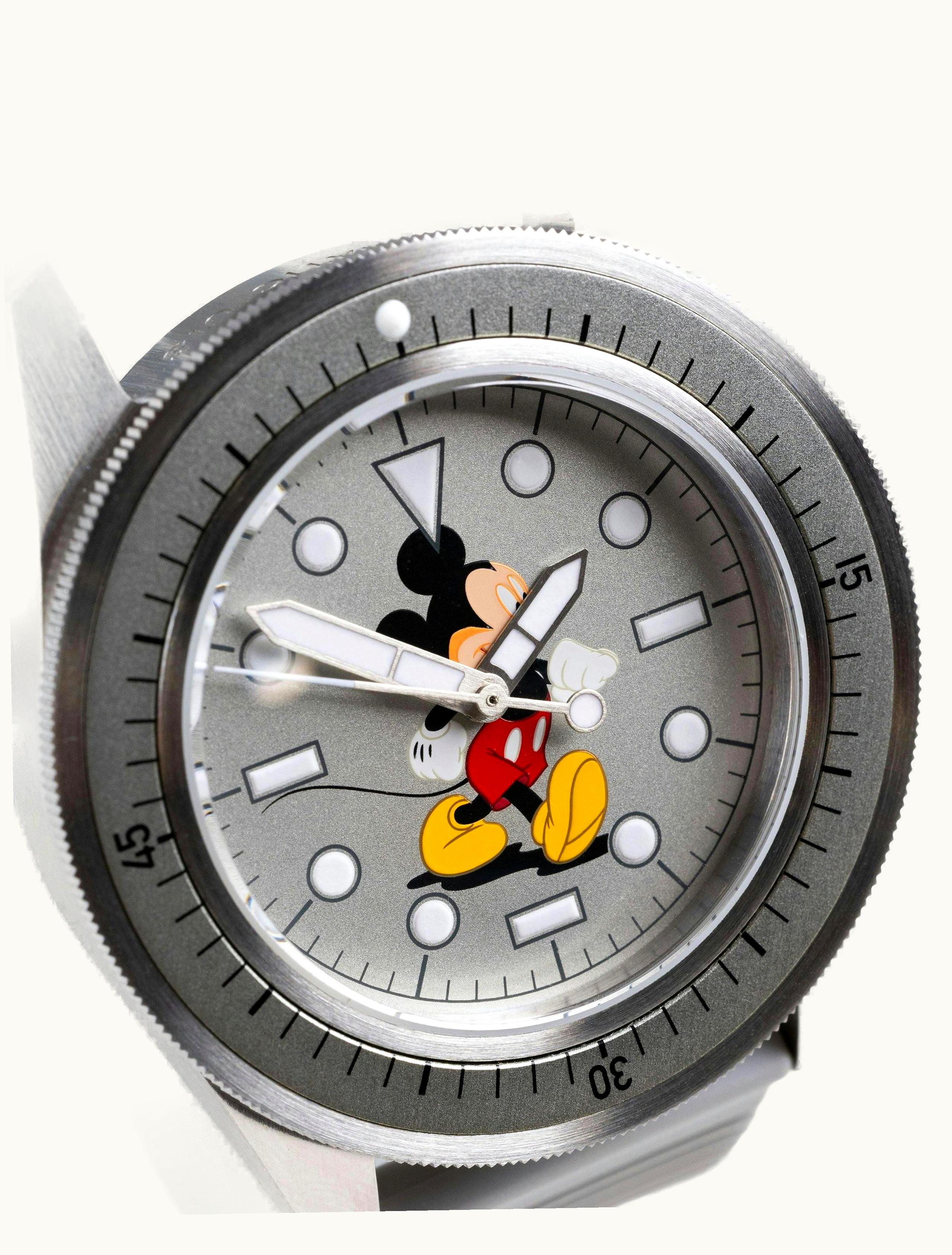 Unimatic Modello Due U1S-HS2 Disney x Unimatic x Highsnobiety