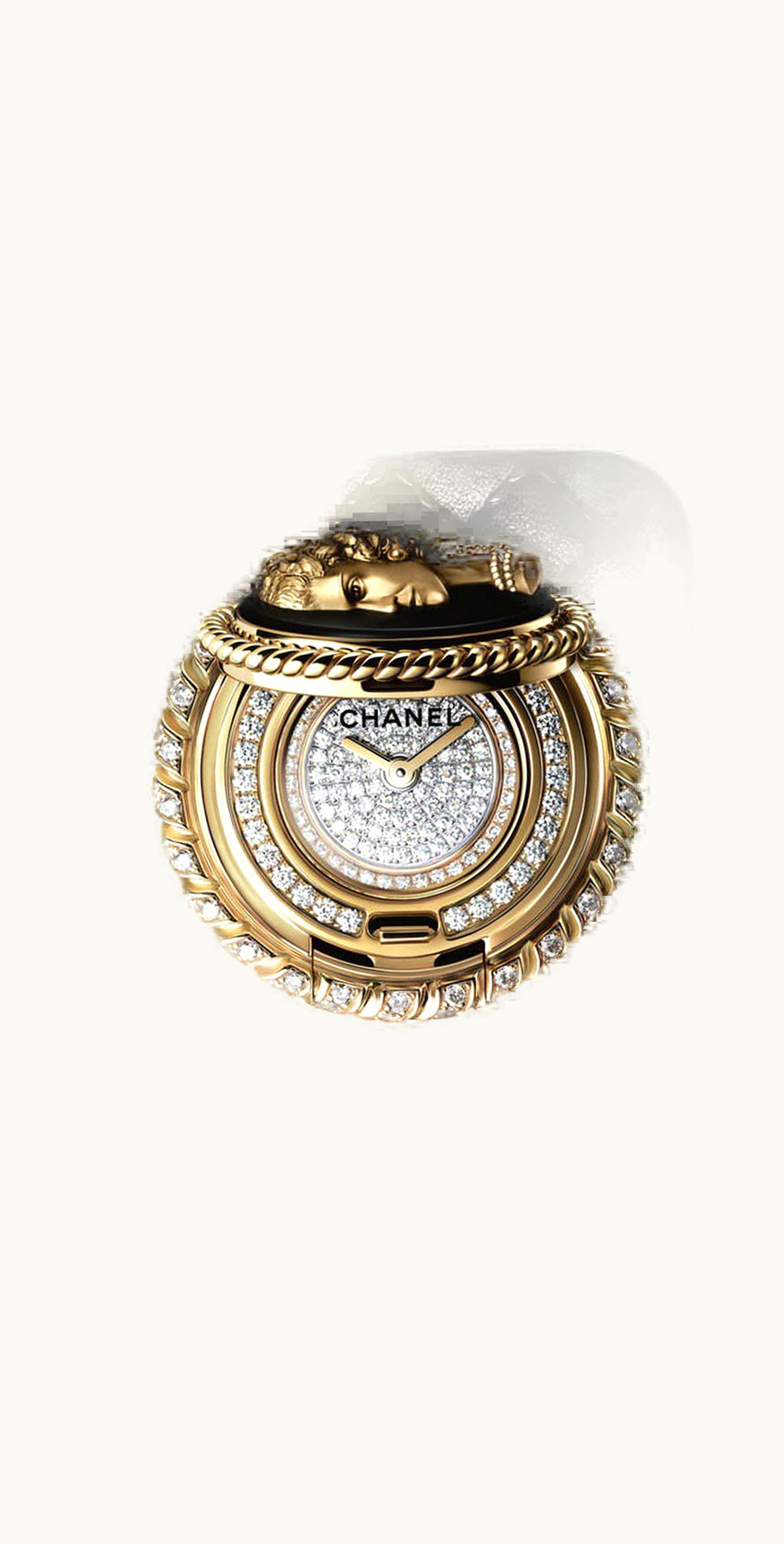 Chanel Mademoiselle Privé Bouton Gabrielle