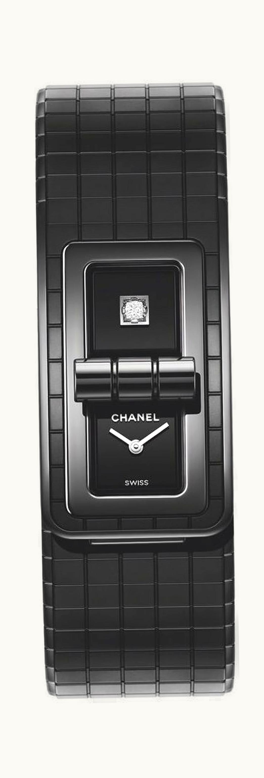 Chanel Code Coco So Black