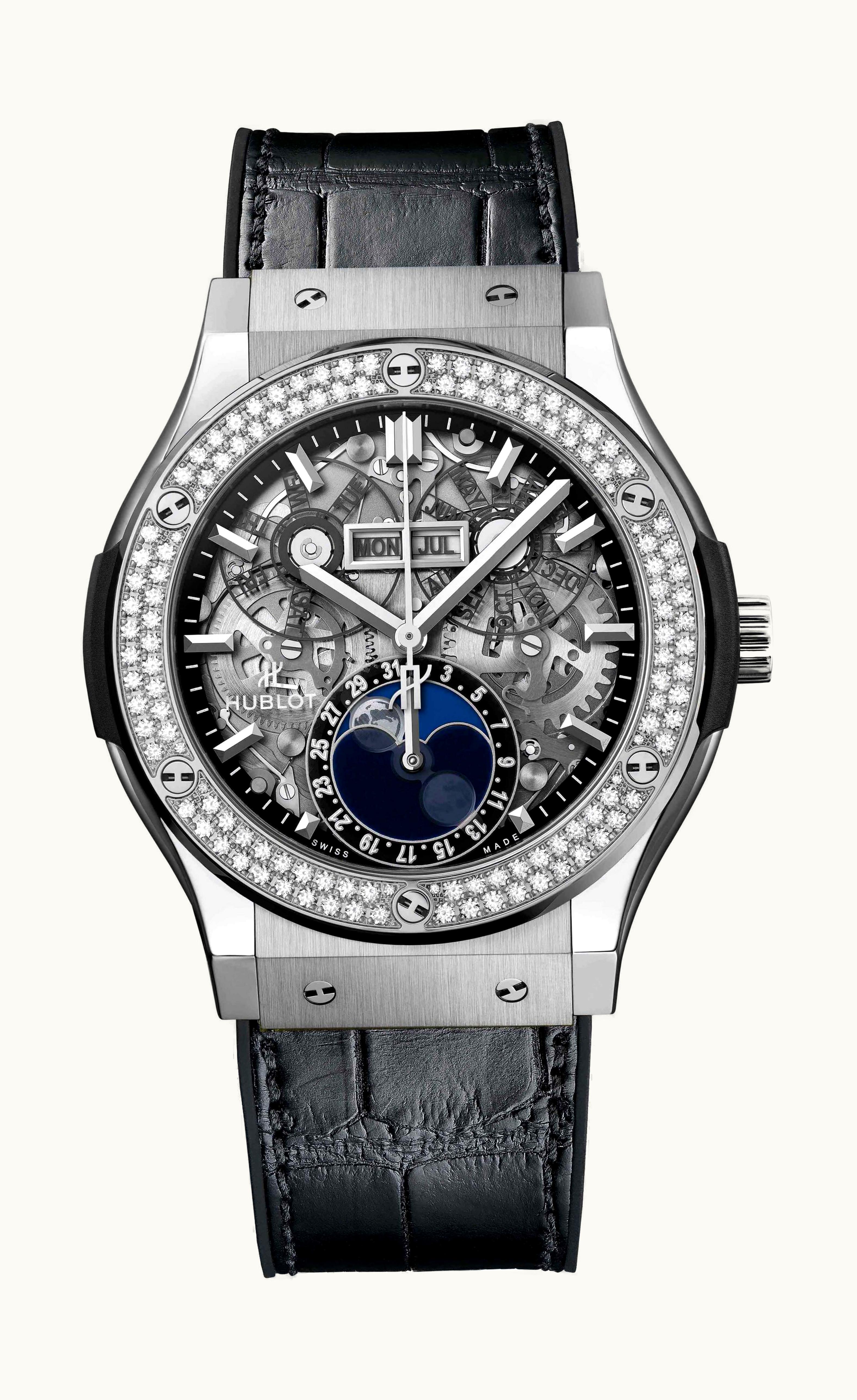 Hublot Classic Fusion Aerofusion Moonphase Titanium Diamonds
