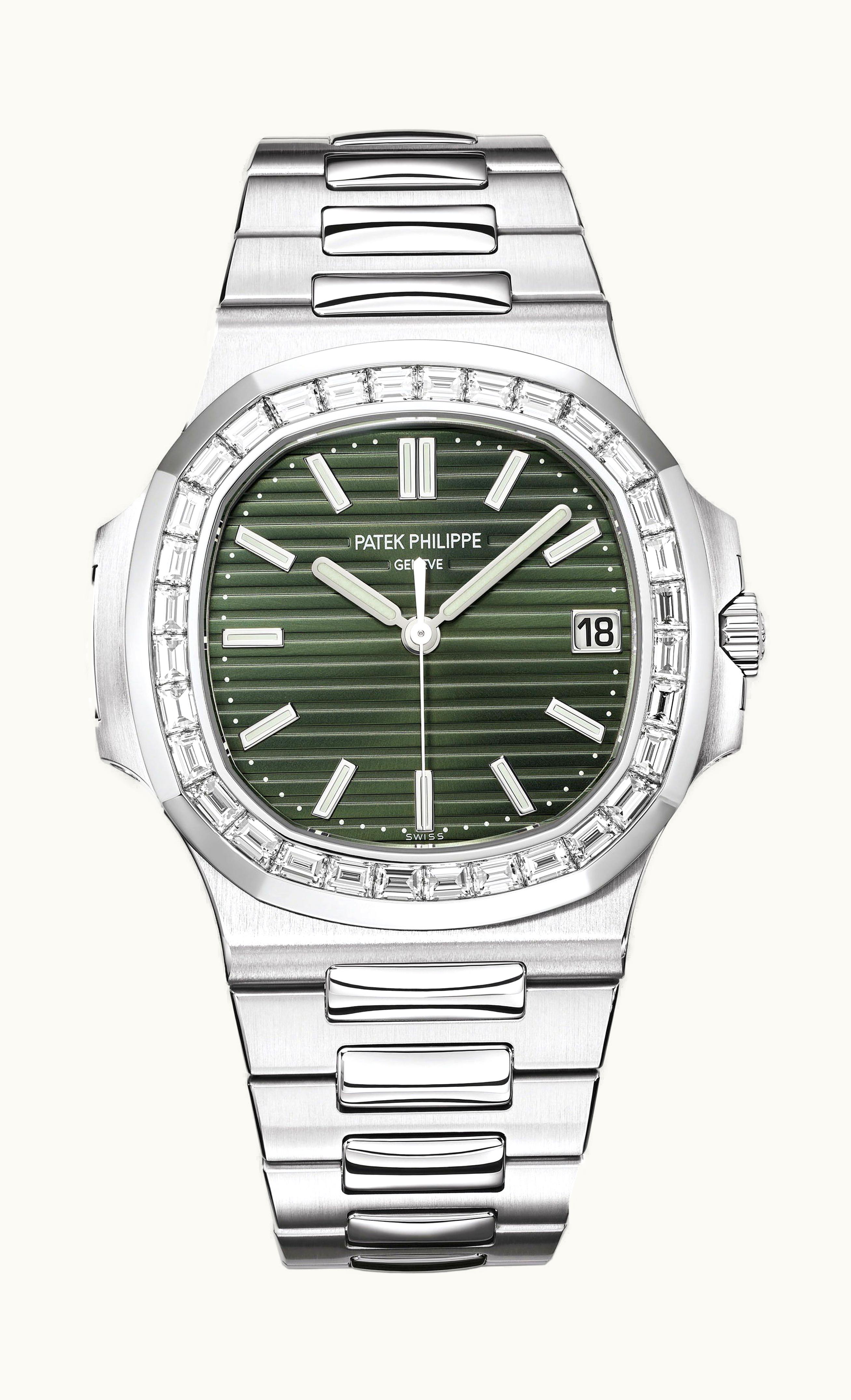 Patek Philippe Nautilus 40mm - Stainless Steel - Automatic Winding