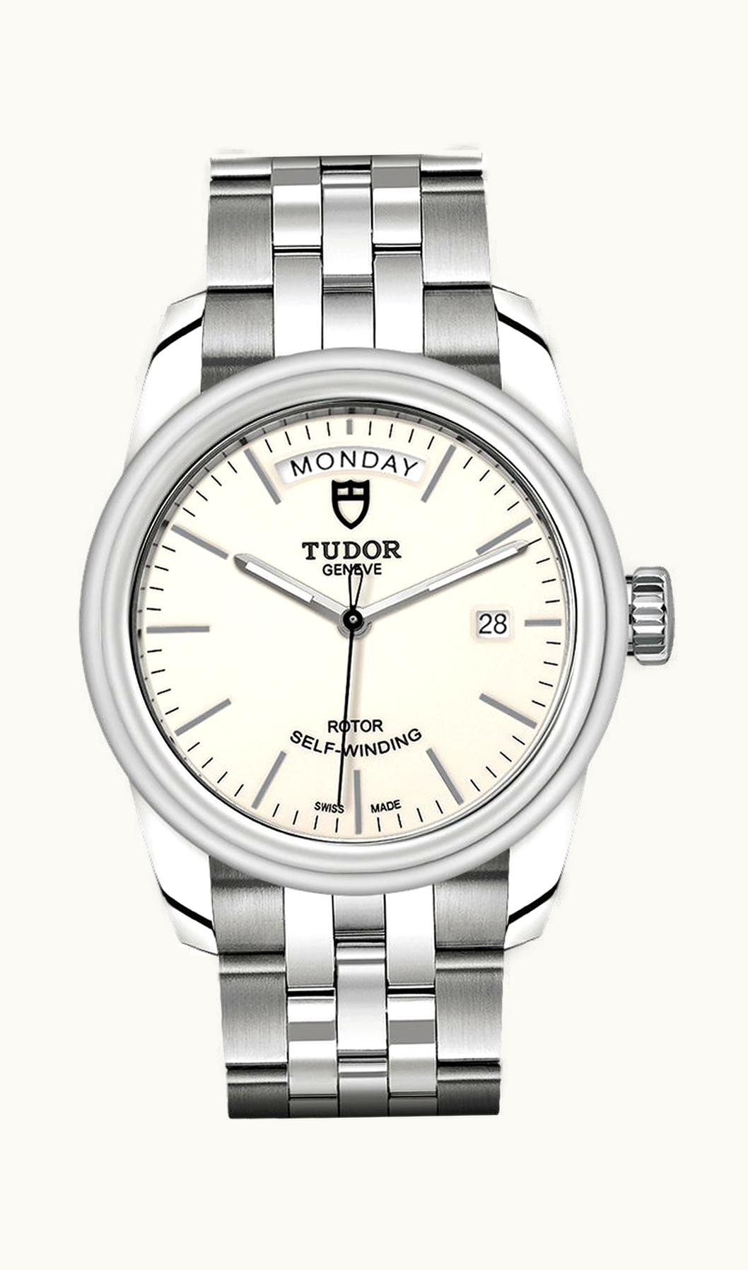 Tudor Glamour Date + Day