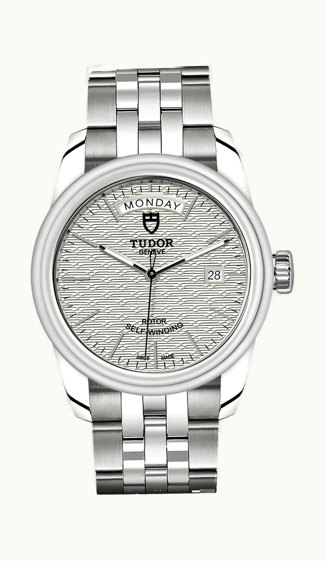 Tudor Glamour Date + Day
