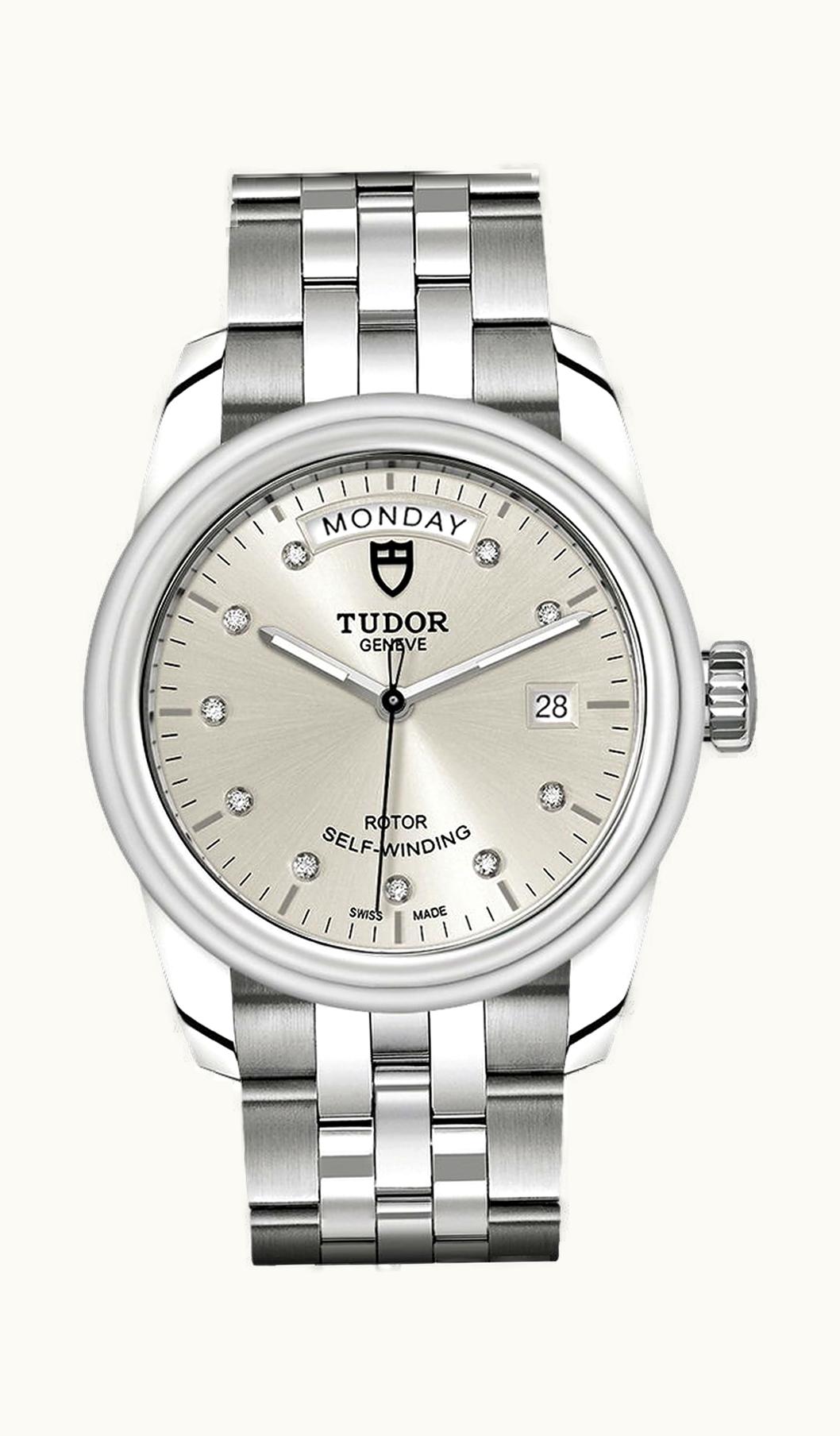 Tudor Glamour Date + Day