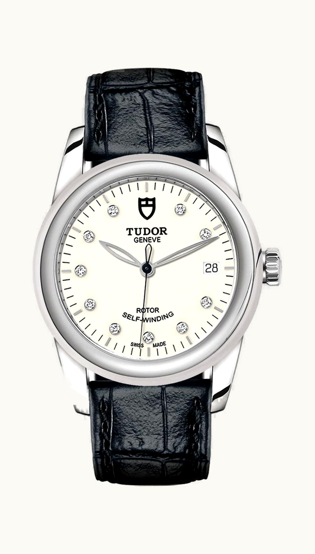 Tudor Glamour Date
