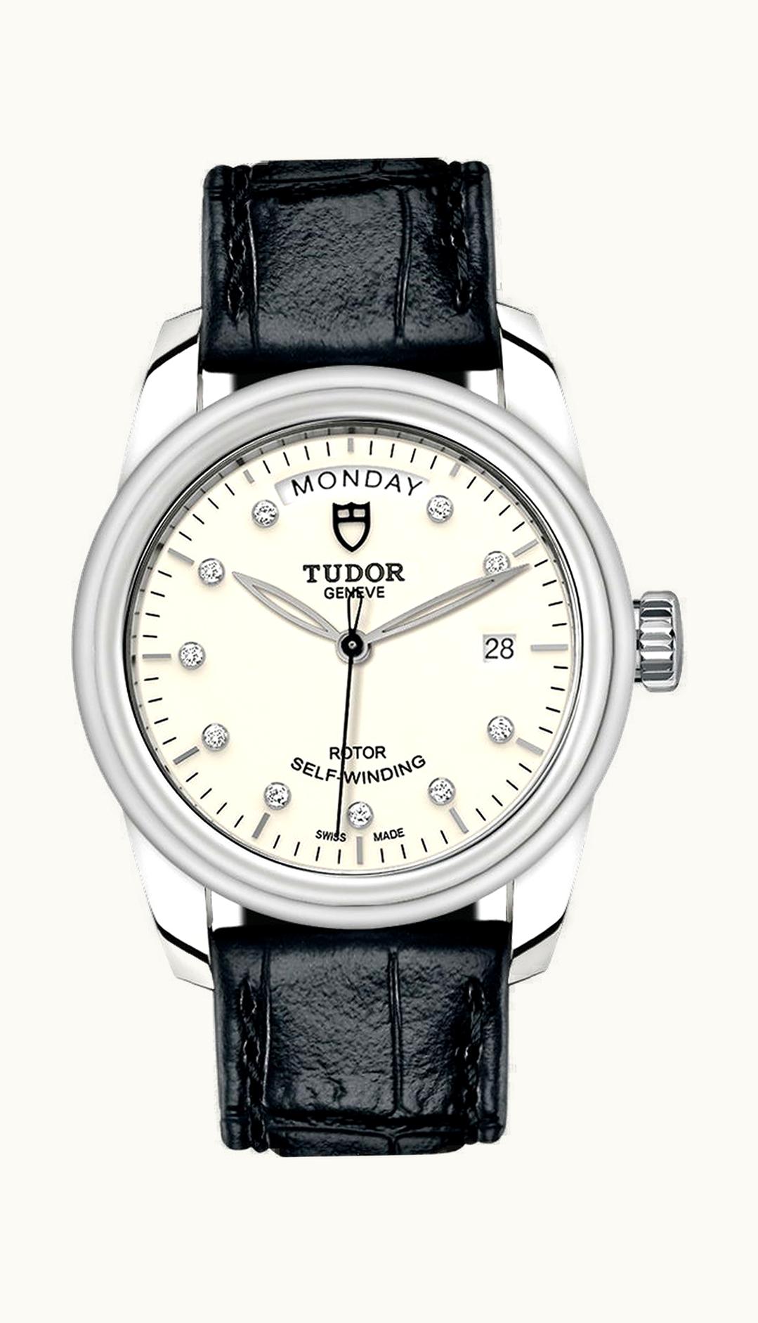 Tudor Glamour Date + Day