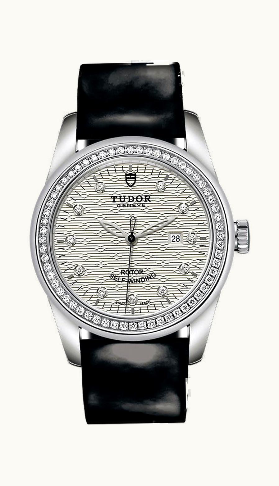 Tudor Glamour Date