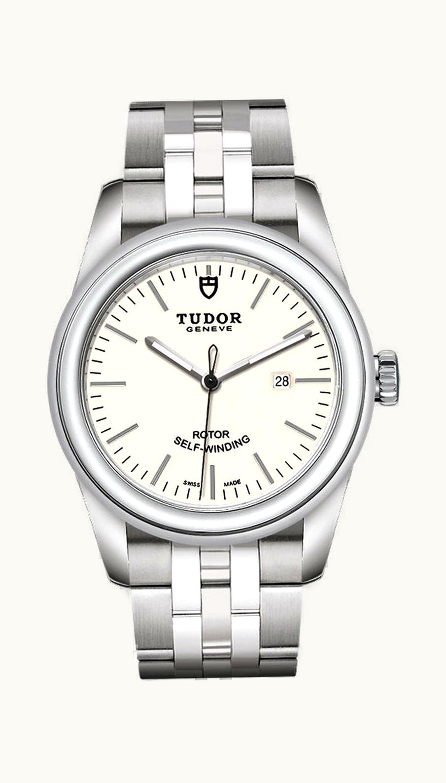 Tudor Glamour Date