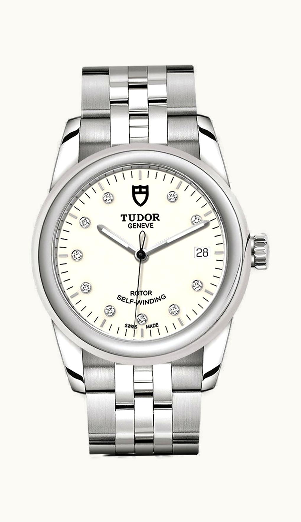 Tudor Glamour Date
