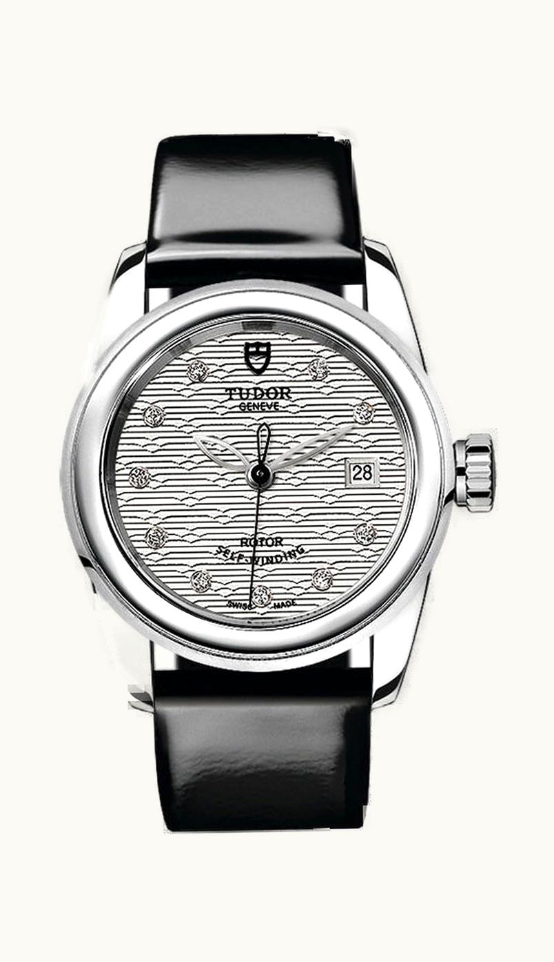 Tudor Glamour Date