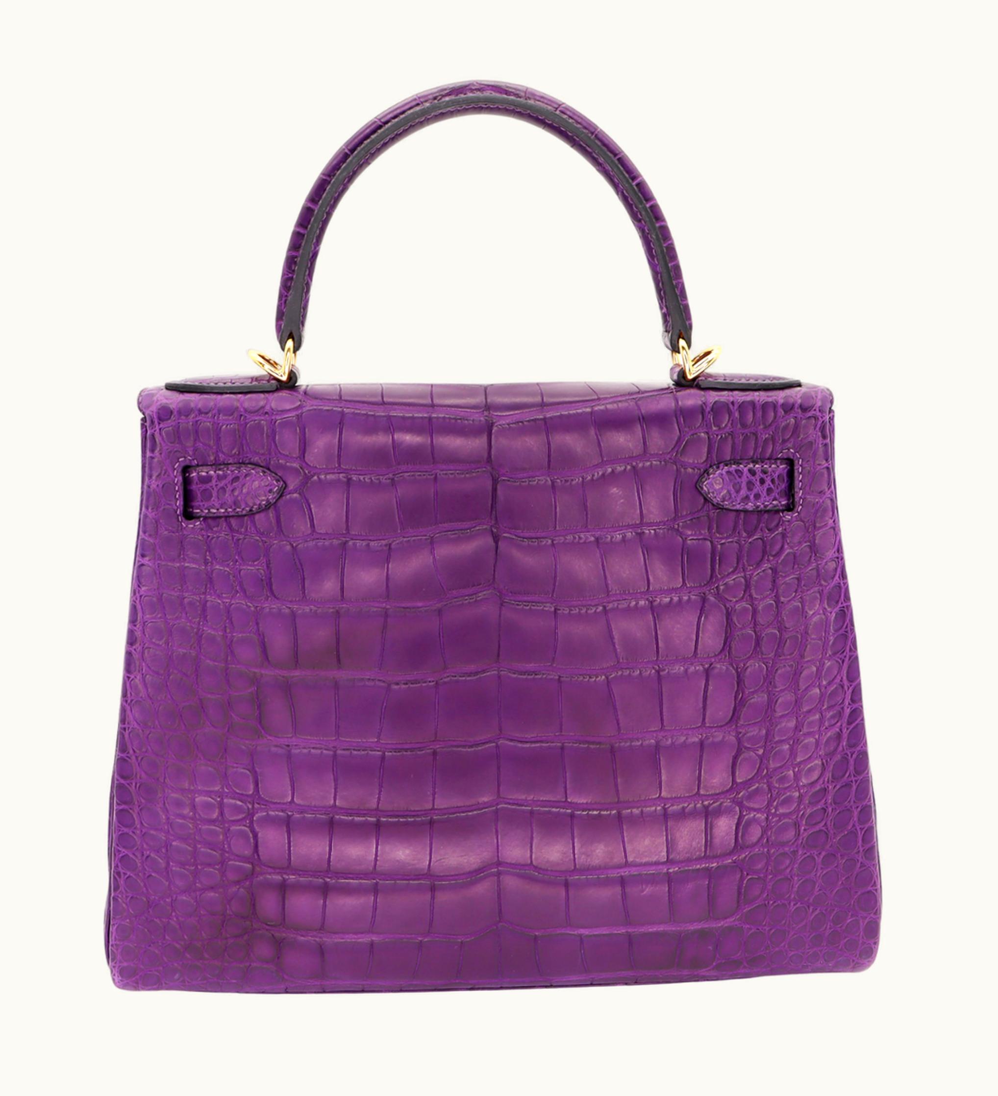 Hermès Hermès Birkin 42cm - Amethyst - Clemence - Retourne - Gold (GHW)