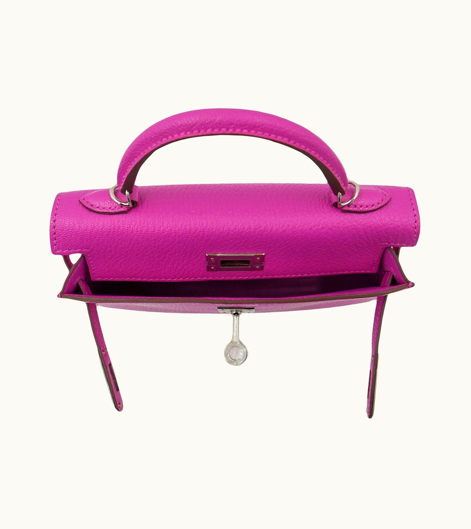 Hermès Hermès Kelly 20cm Mini - Magnolia - Epsom - Retourne - Palladium (PHW)