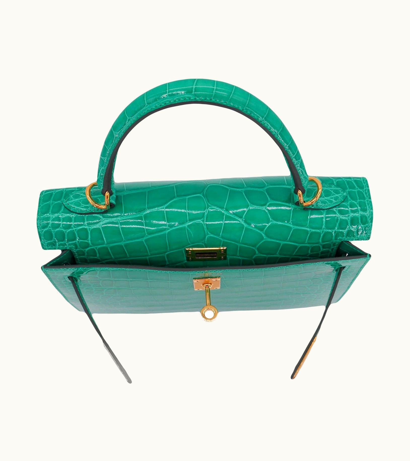 Hermès Hermès Kelly 25cm - Vert Jade - Swift - Sellier - Gold (GHW)
