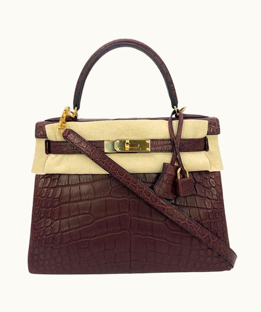 Hermès Hermès Kelly 28cm - Bordeaux - Togo - Sellier - Gold (GHW)