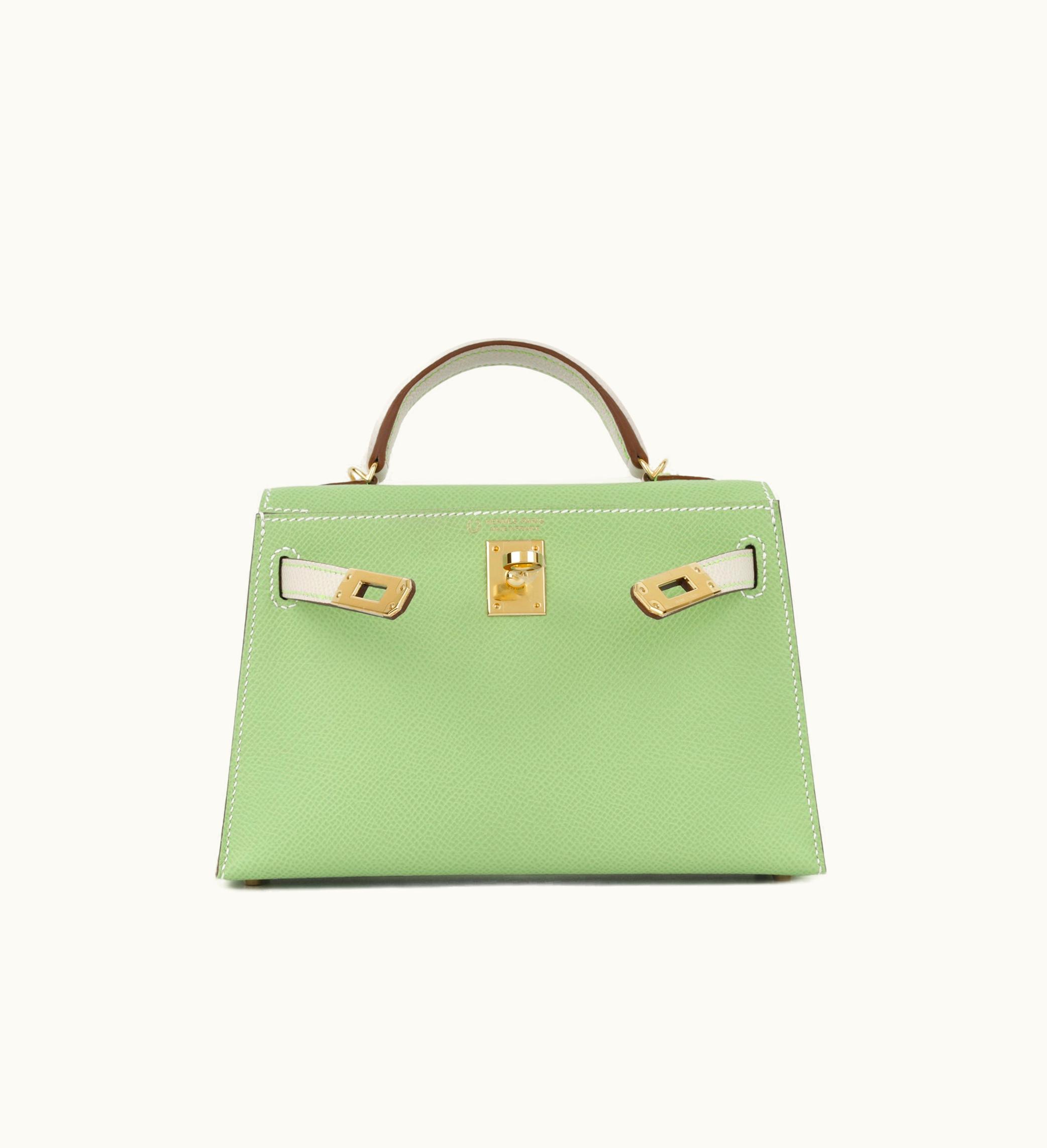 Hermès Hermès Kelly 28cm - Vert Criquet - Clemence - Retourne - Gold (GHW)