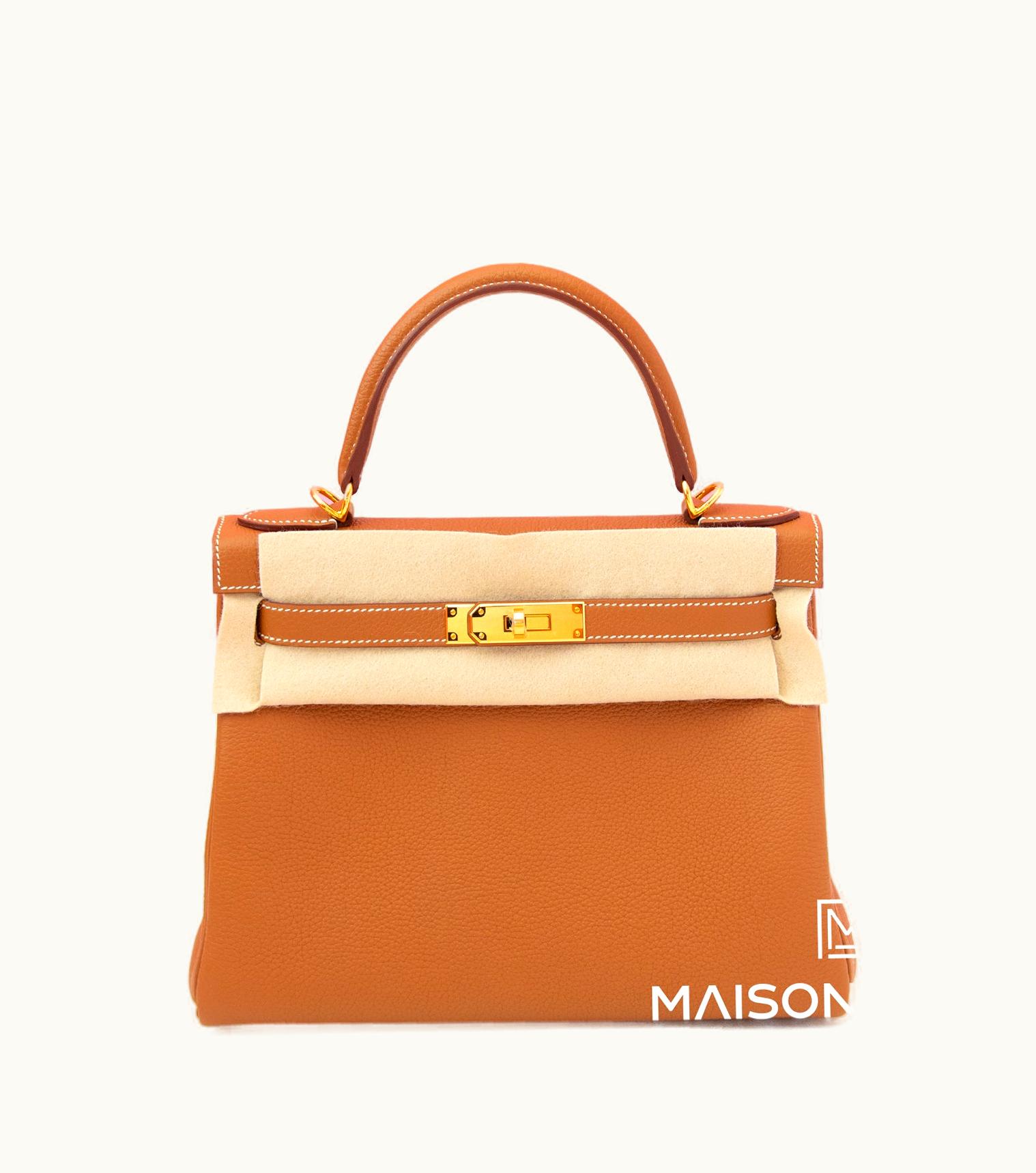 Hermès Hermès Kelly 28cm - Gold - Togo - Retourne - Gold (GHW)