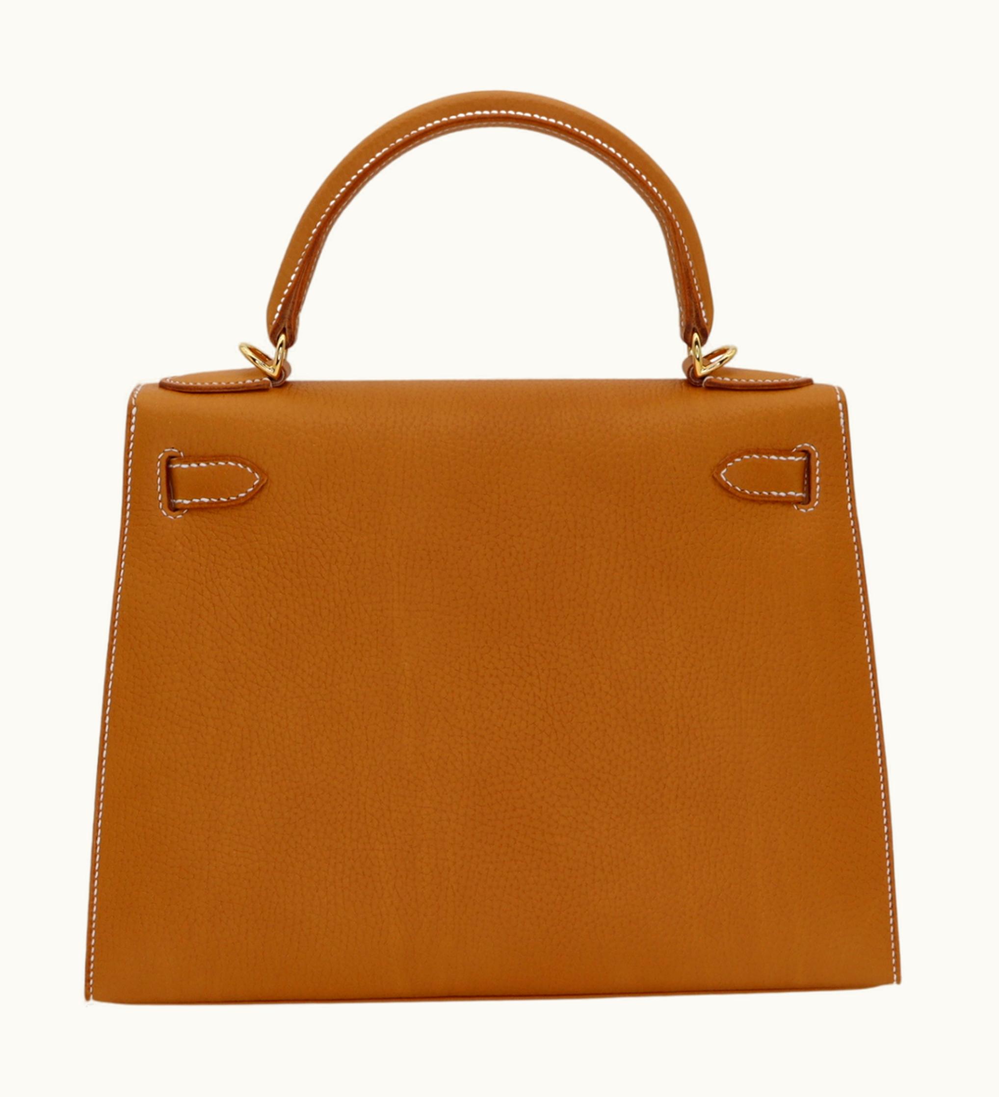 Hermès Hermès Kelly 28cm - Sable - Clemence - Sellier - Gold (GHW)