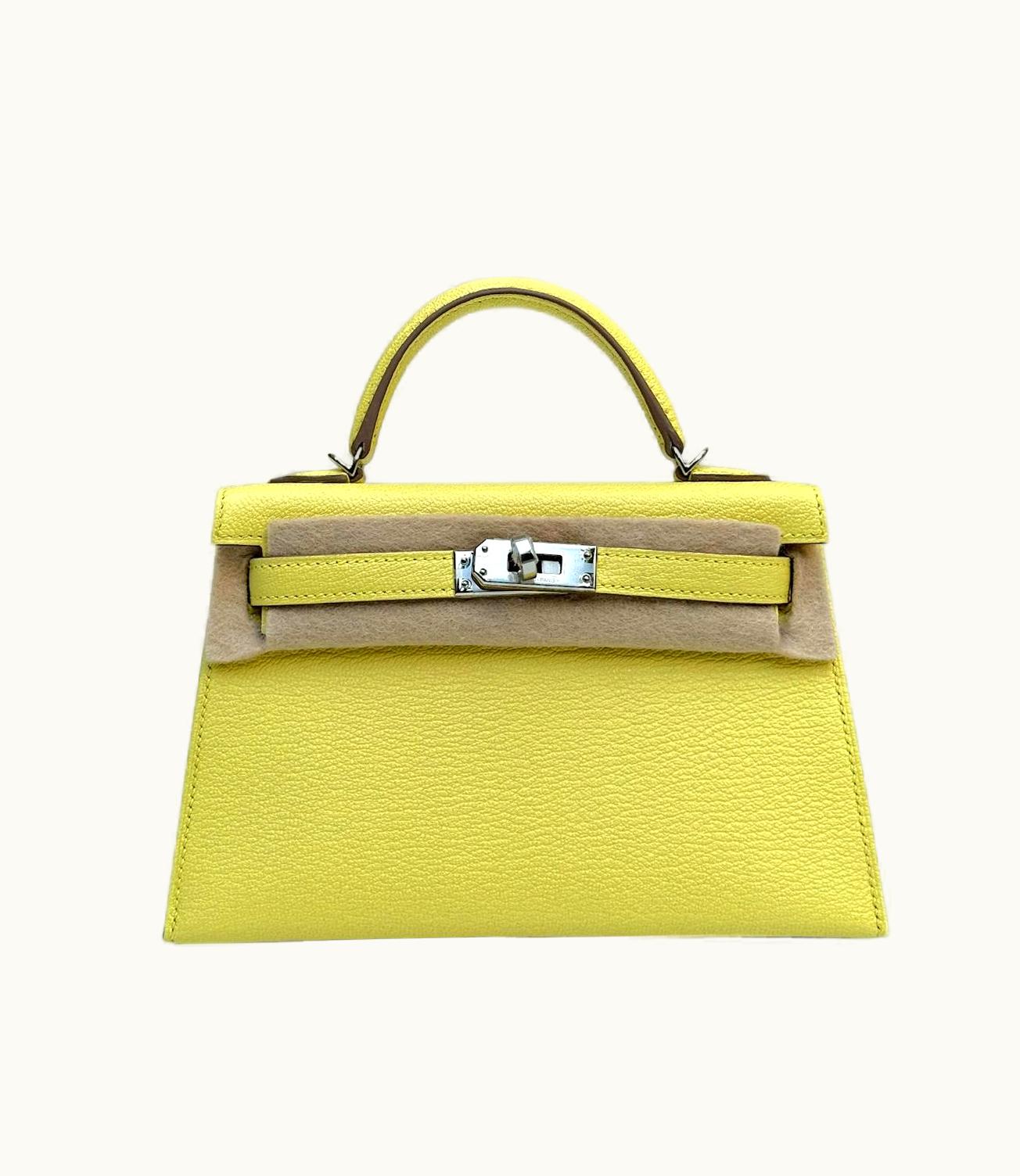Hermès Hermès Kelly 32cm - Limoncello - Togo - Sellier - Palladium (PHW)