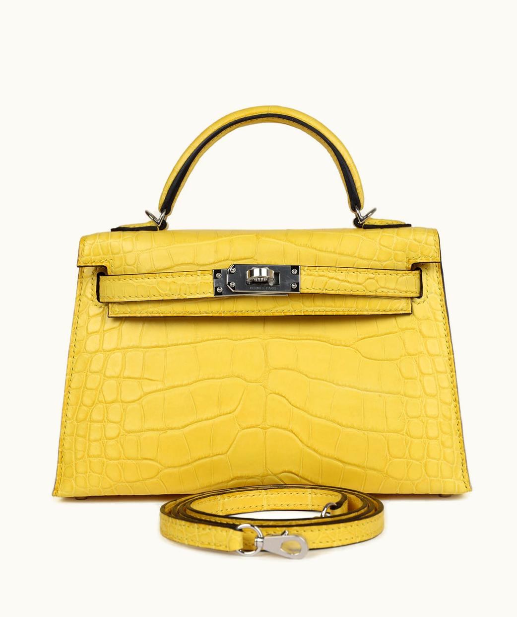 Hermès Hermès Kelly 32cm - Mimosa - Togo - Sellier - Palladium (PHW)