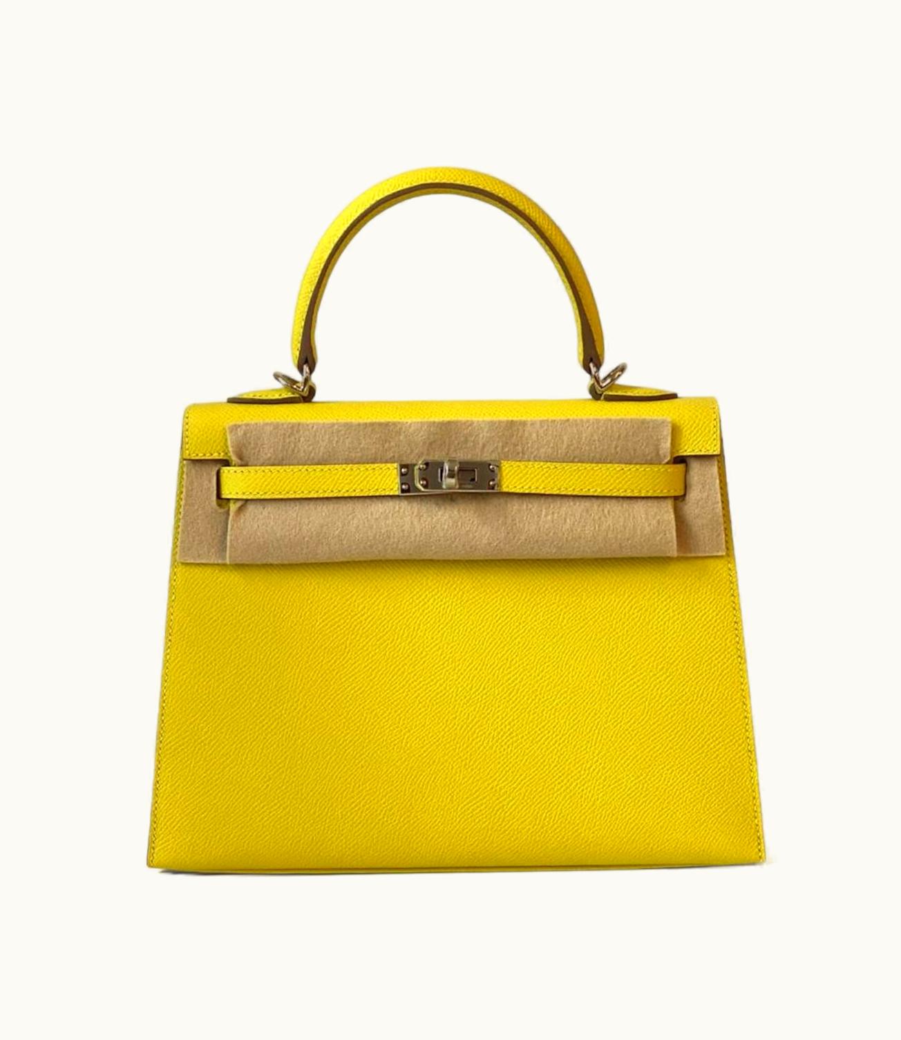 Hermès Hermès Kelly 32cm - Lime - Togo - Sellier - Palladium (PHW)