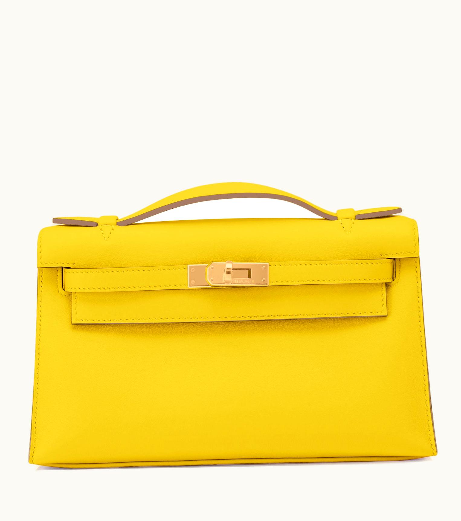 Hermès Hermès Kelly 32cm - Lime - Epsom - Retourne - Gold (GHW)