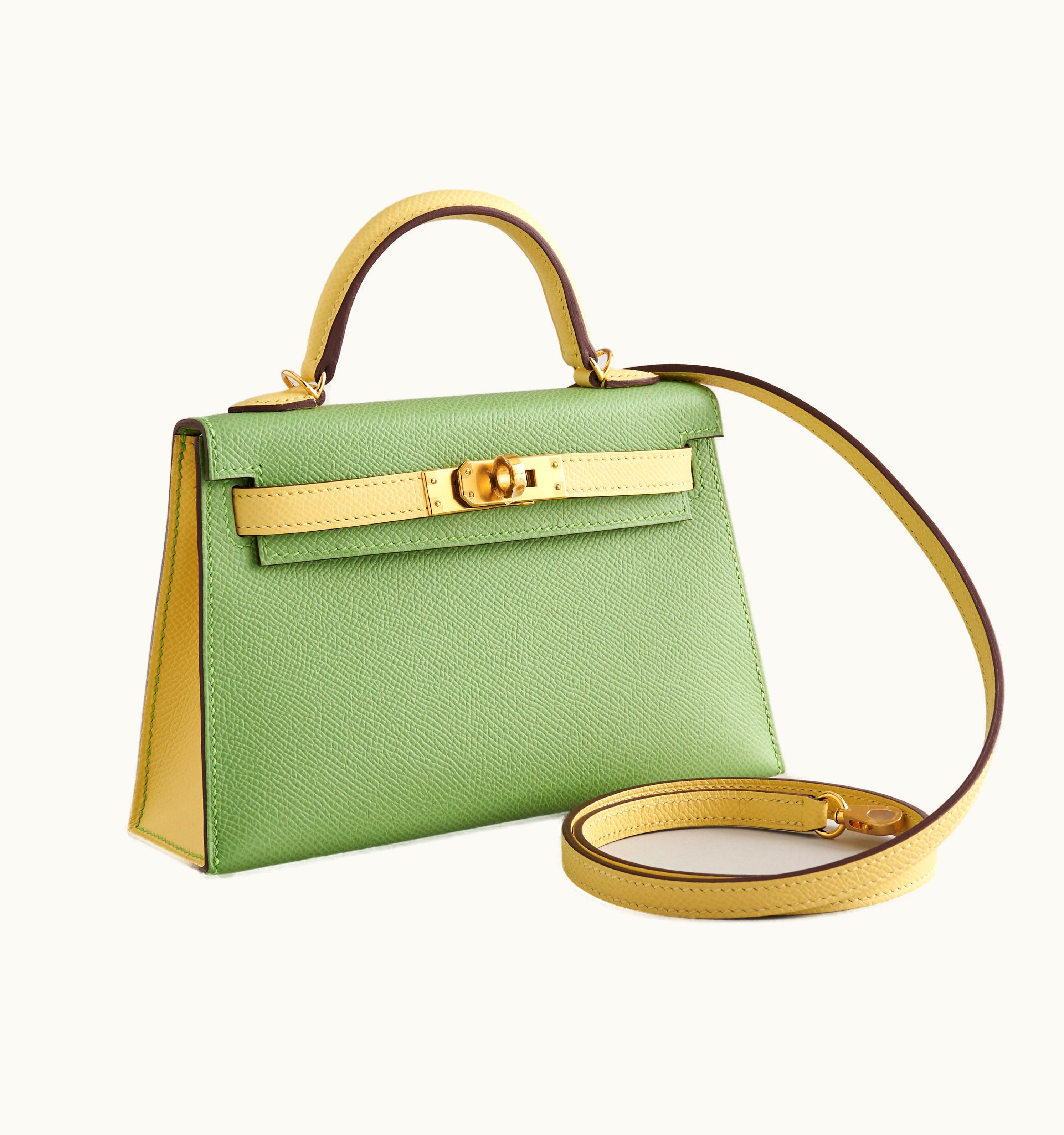 Hermès Hermès Kelly 32cm - Vert Criquet - Clemence - Sellier - Gold (GHW)