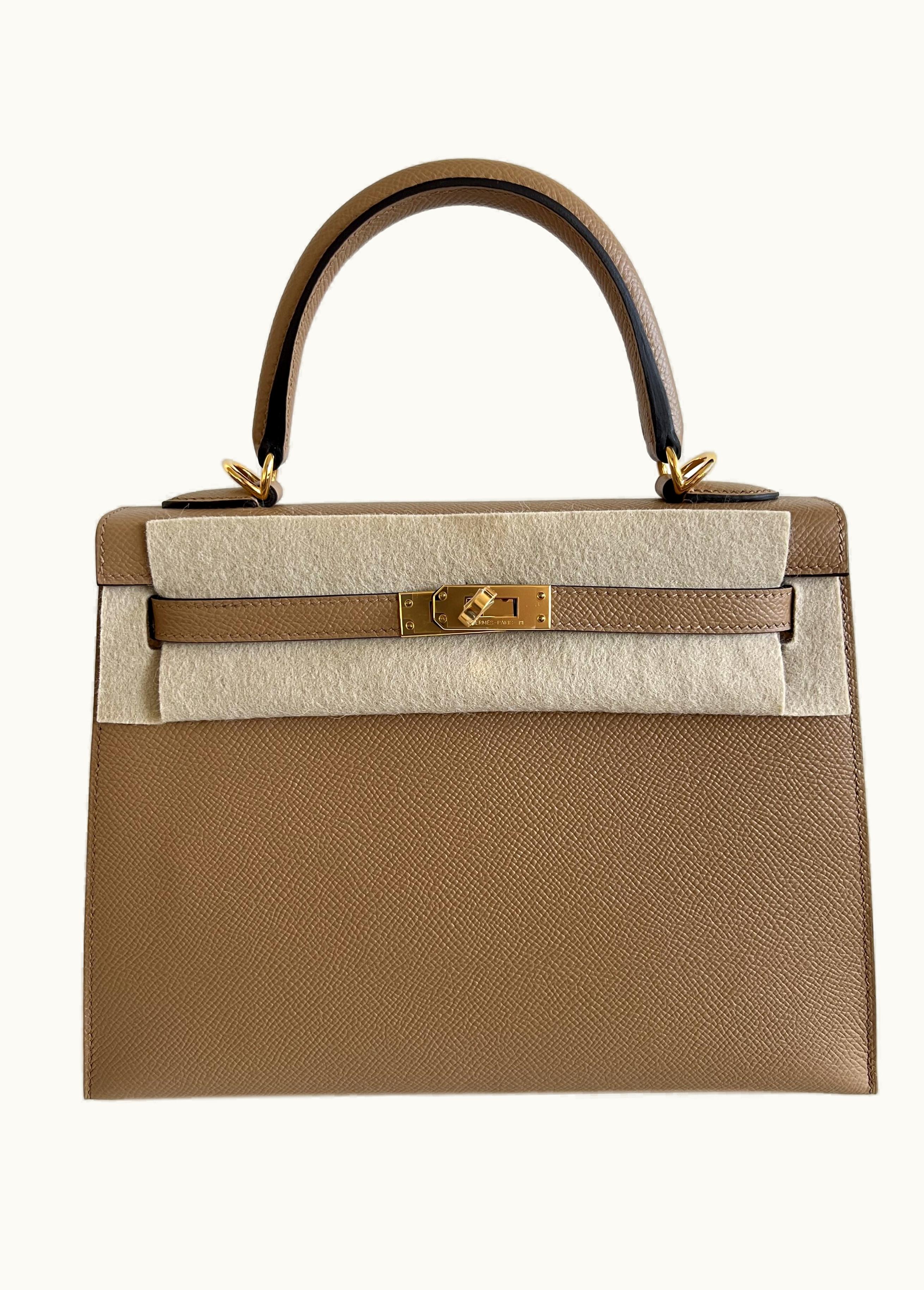 Hermès Hermès Kelly 35cm - Chai - Clemence - Sellier - Gold (GHW)