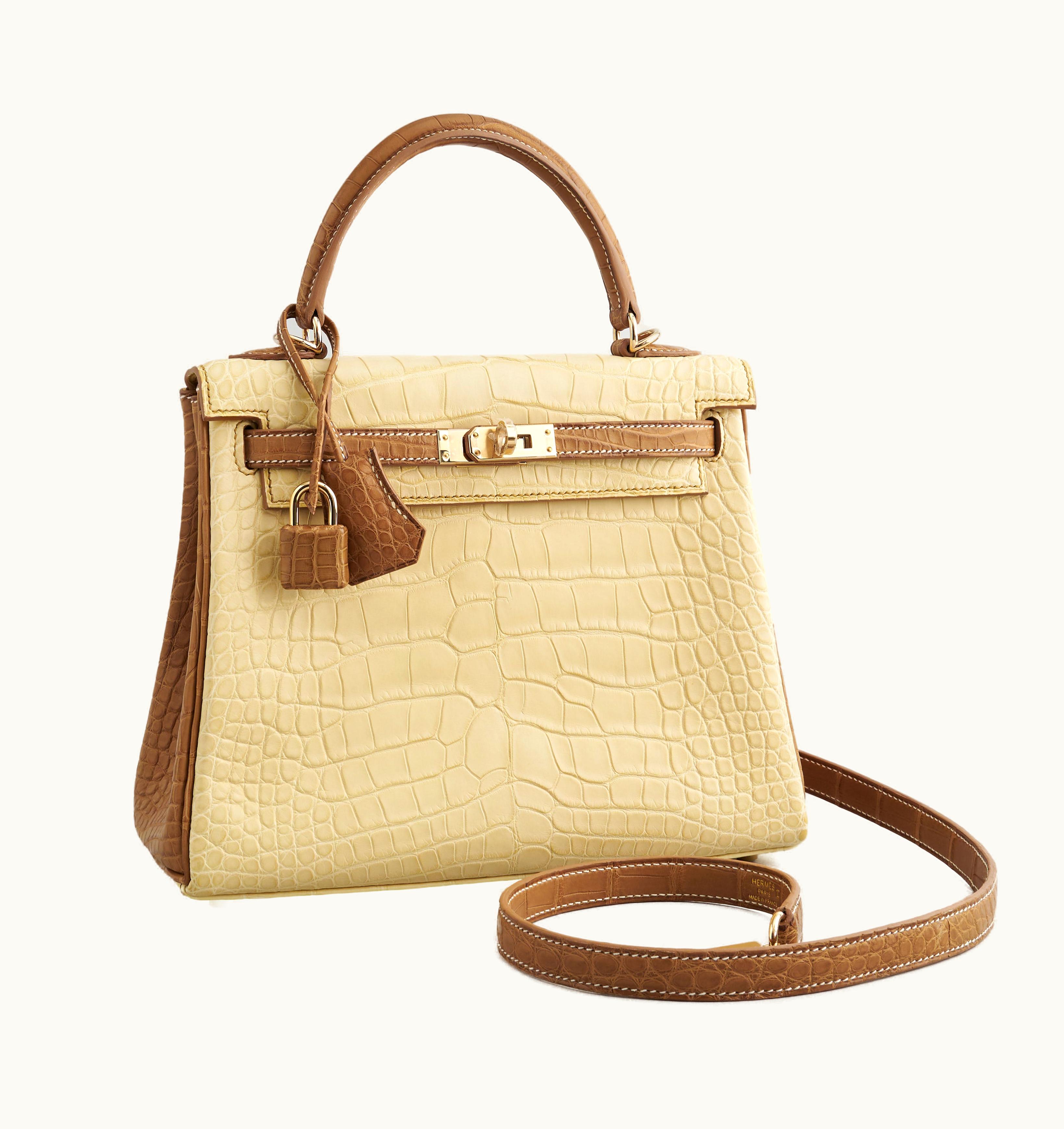 Hermès Hermès Kelly 35cm - Vanille - Epsom - Retourne - Gold (GHW)
