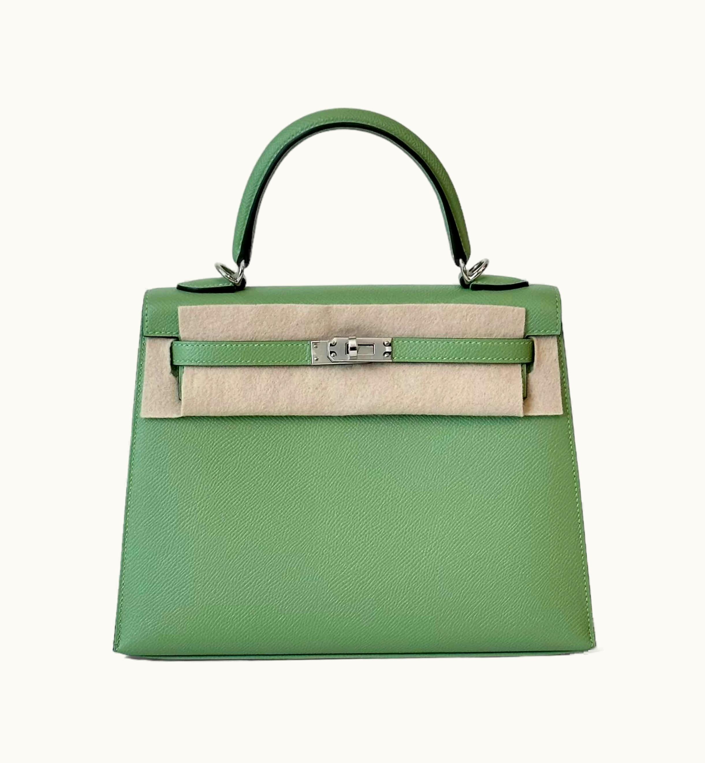 Hermès Hermès Kelly 40cm - Vert Criquet - Togo - Sellier - Palladium (PHW)