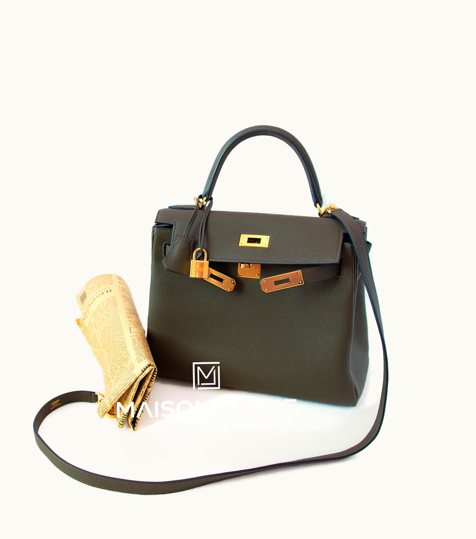 Hermès Kelly 40cm - Vert Maquis - Clemence - Sellier - Gold (GHW)