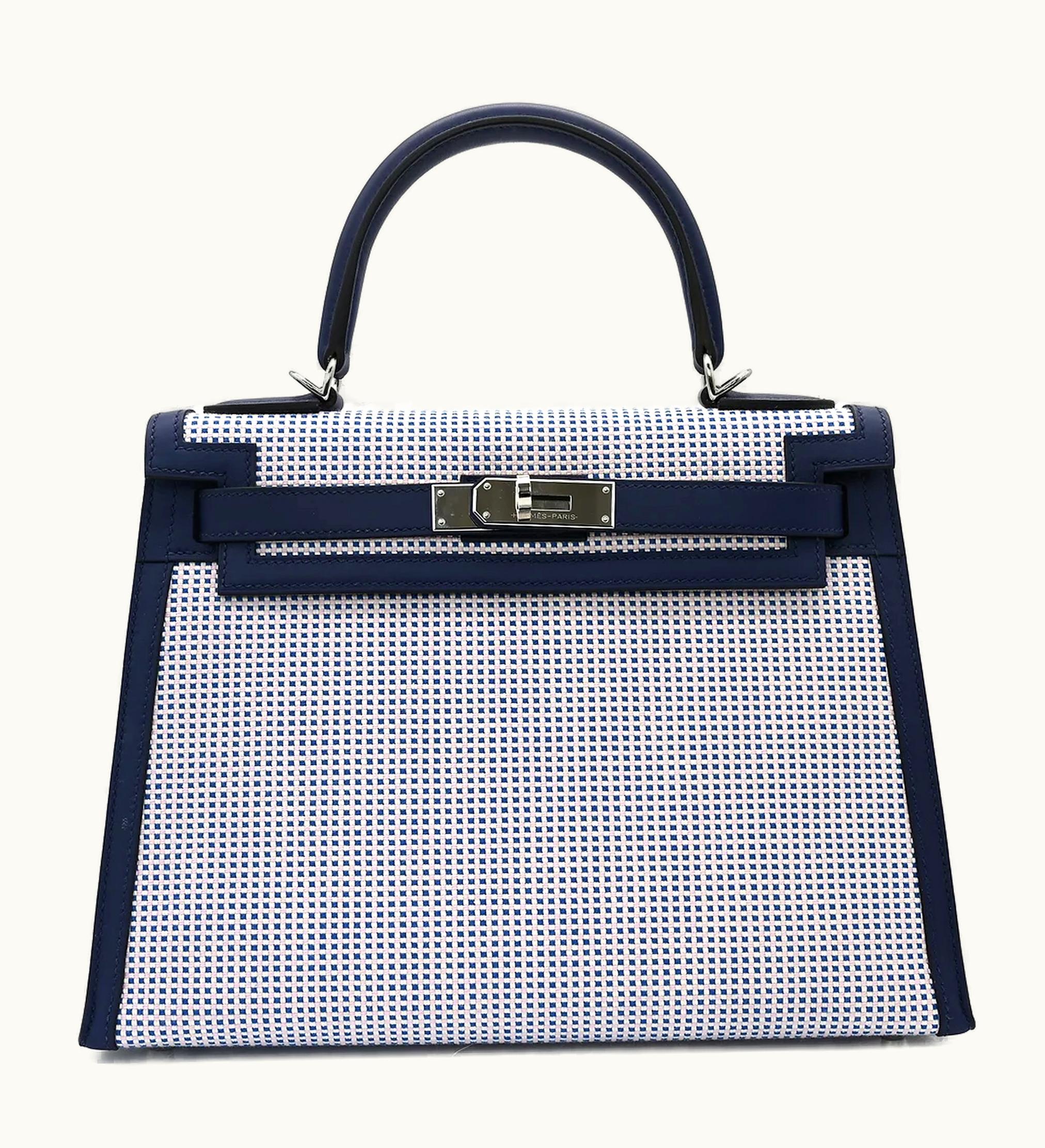 Hermès Hermès Kelly 28cm Quadrille Blue Sapphire Epsom Silver