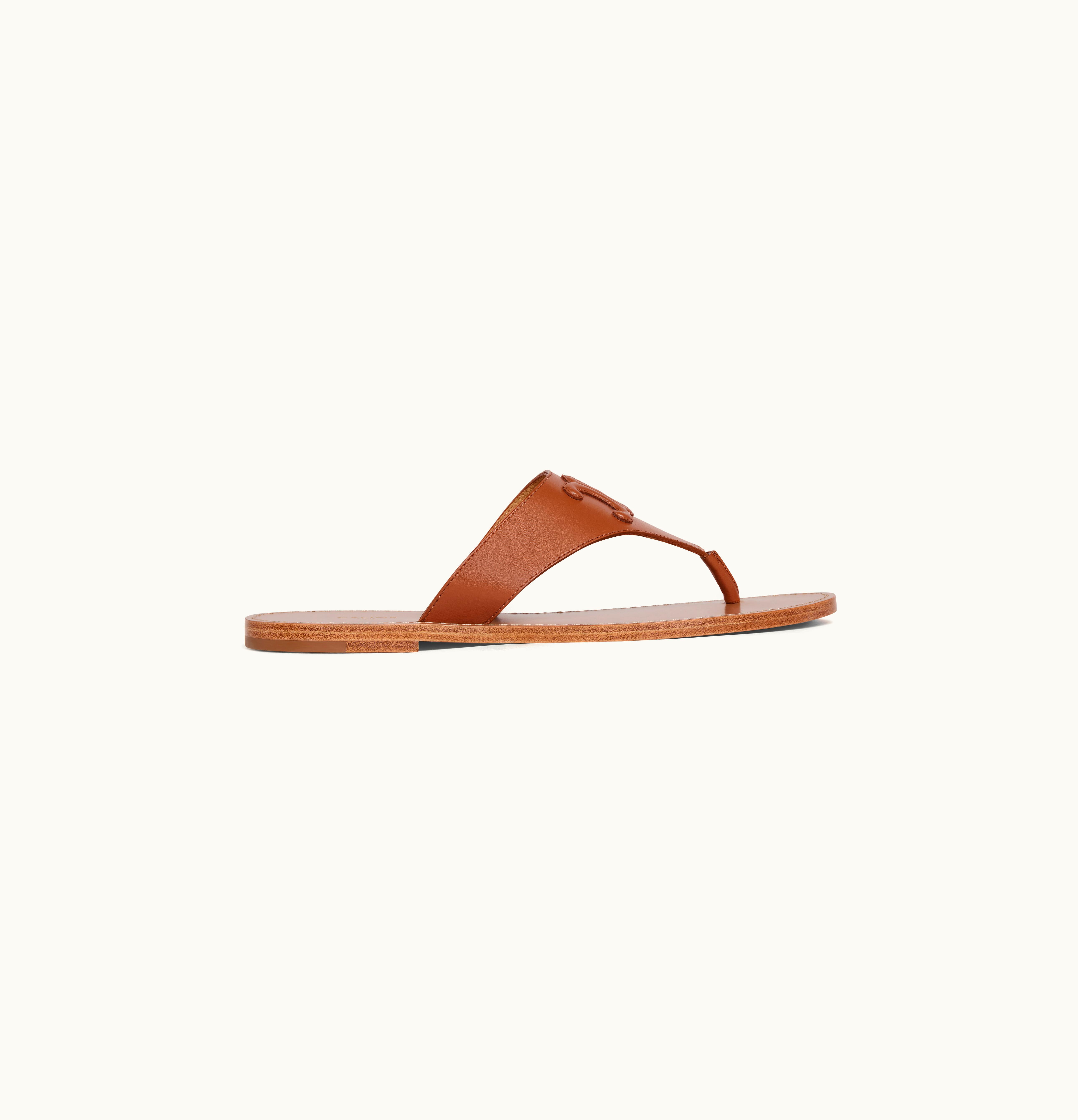 Celine Celine Triomphe Flat Thong In Calfskin Tan