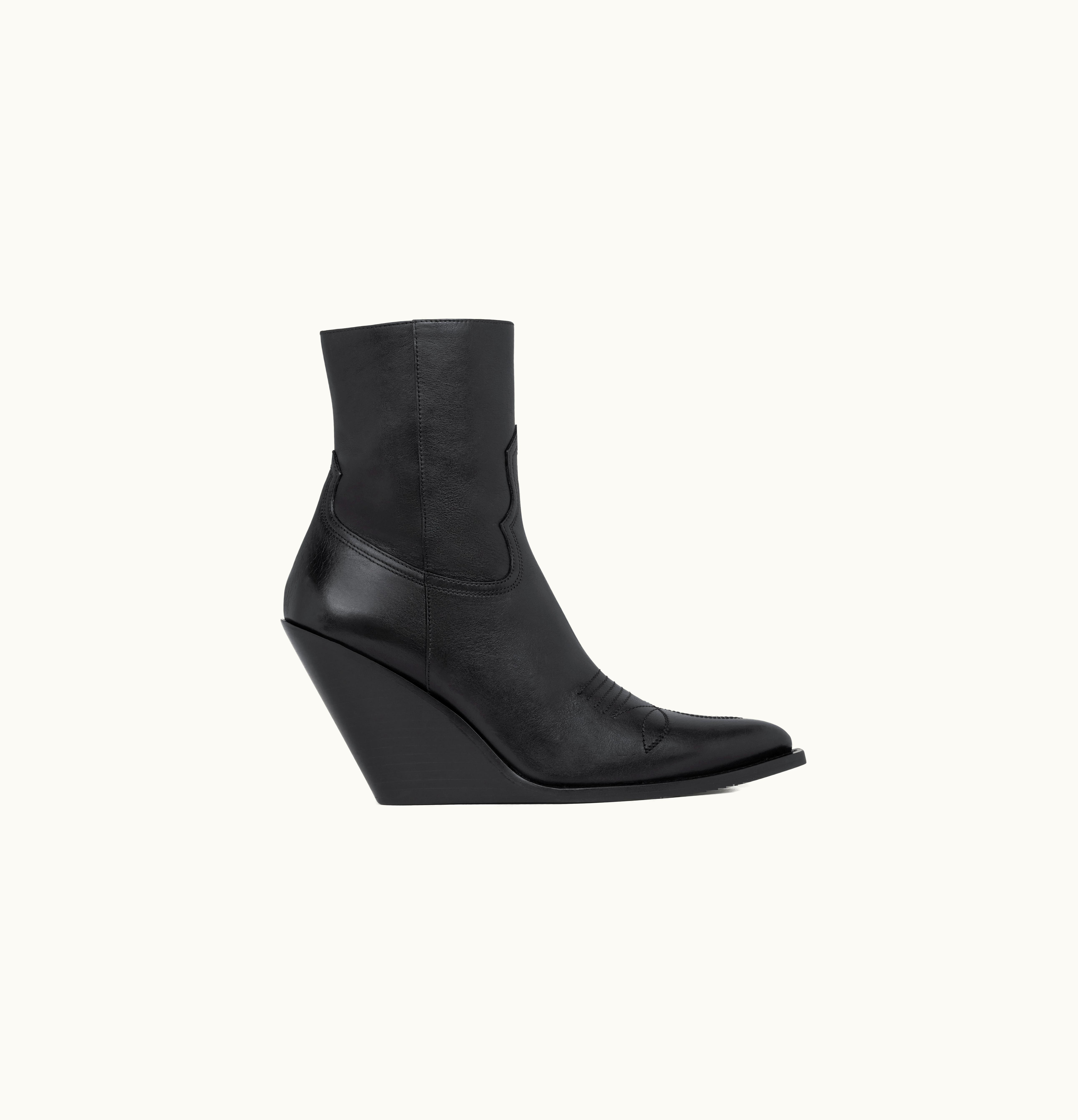 Celine Celine Moon Zipped Boot In Calfskin Black