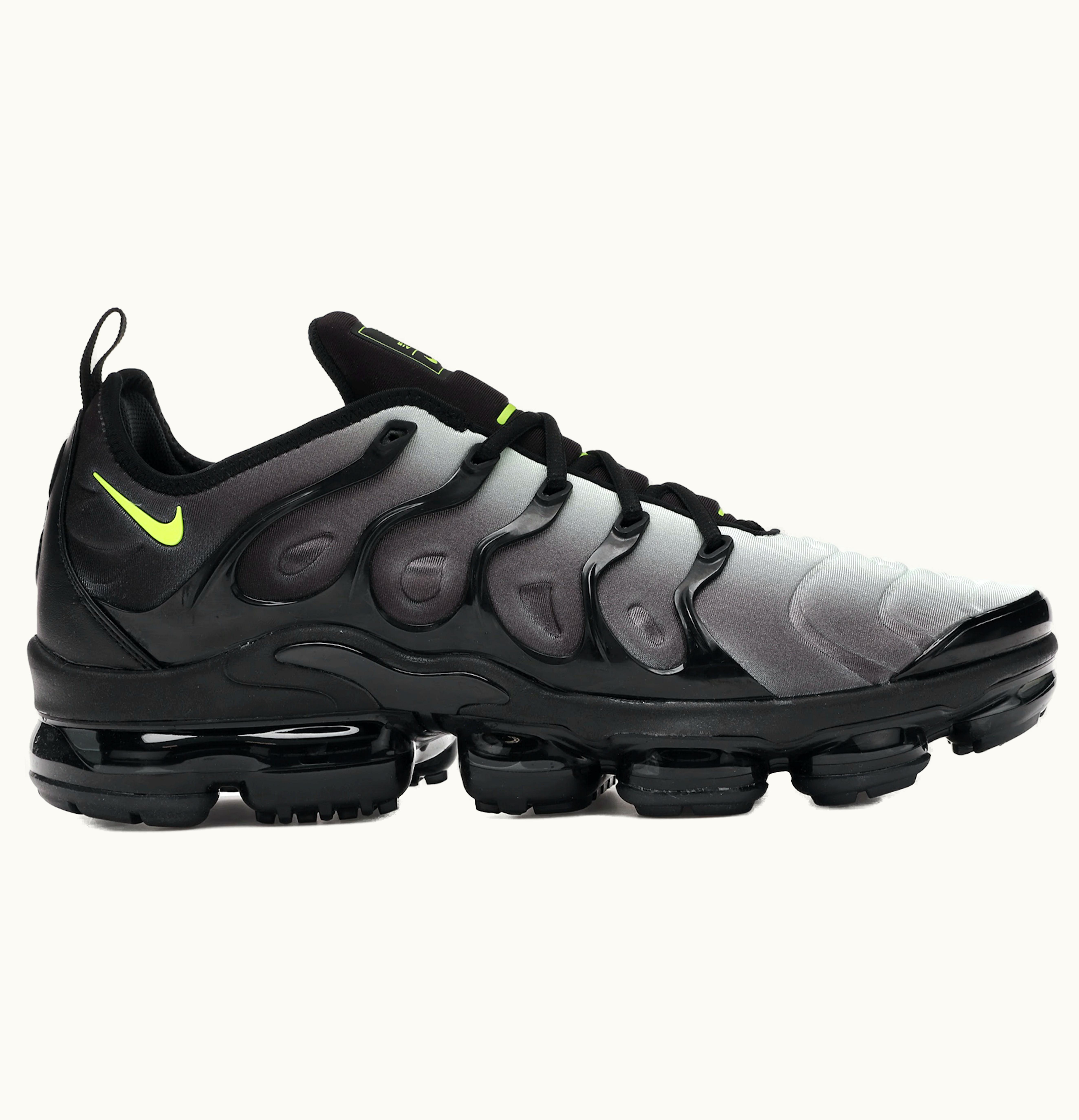 Nike Nike Air VaporMax Plus Neon