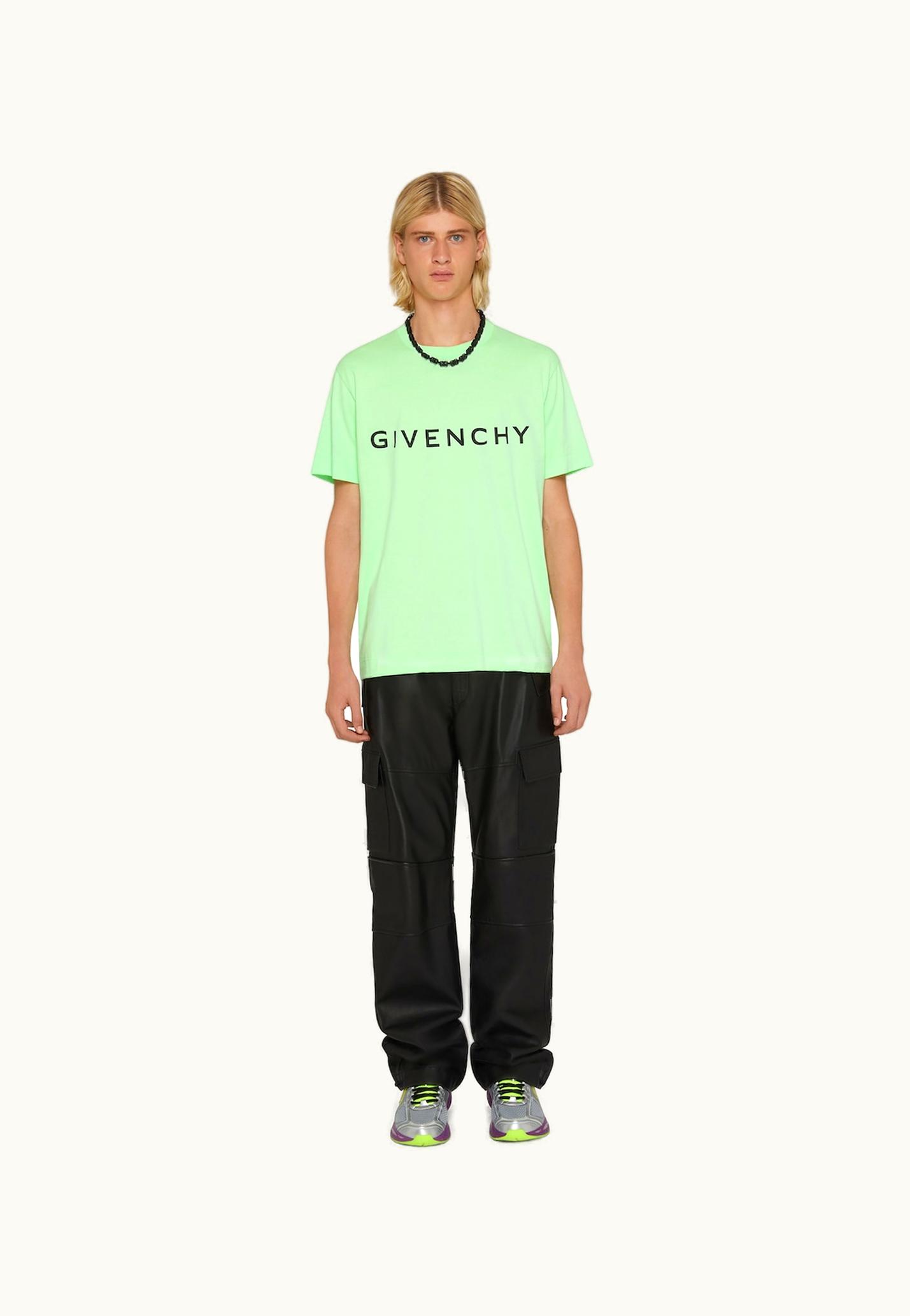 Givenchy Archetype Slim Fit T-Shirt In Cotton UZ0126001