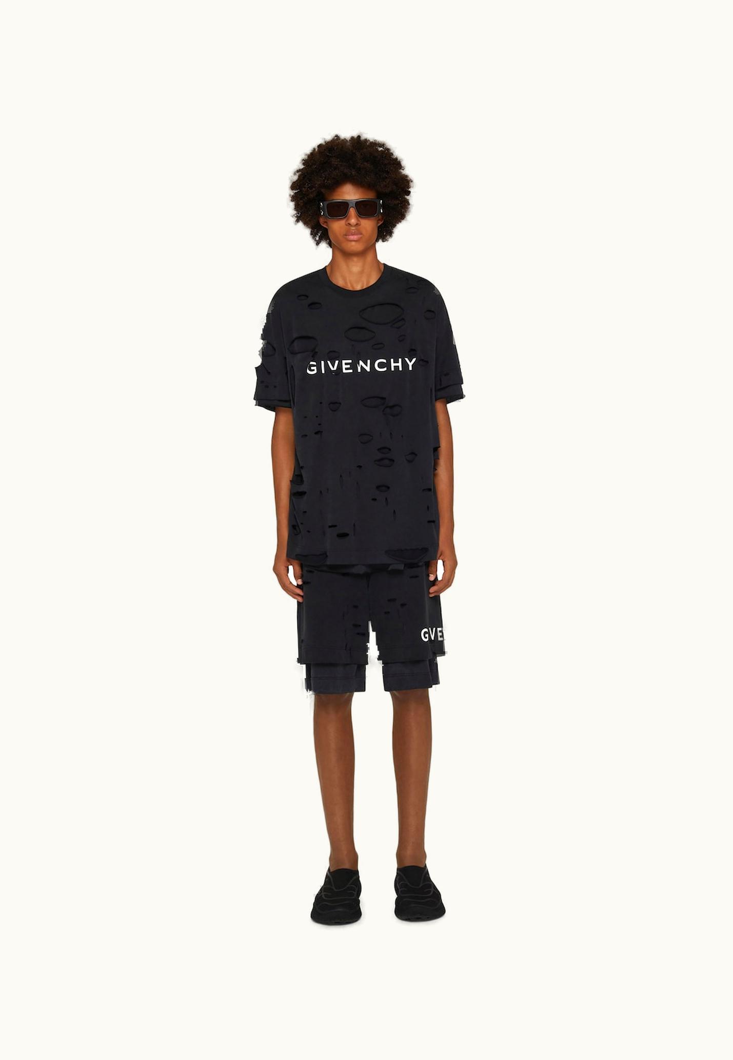 Givenchy Givenchy Archetype Oversized T-Shirt With Destroyed Effect UZ0126046